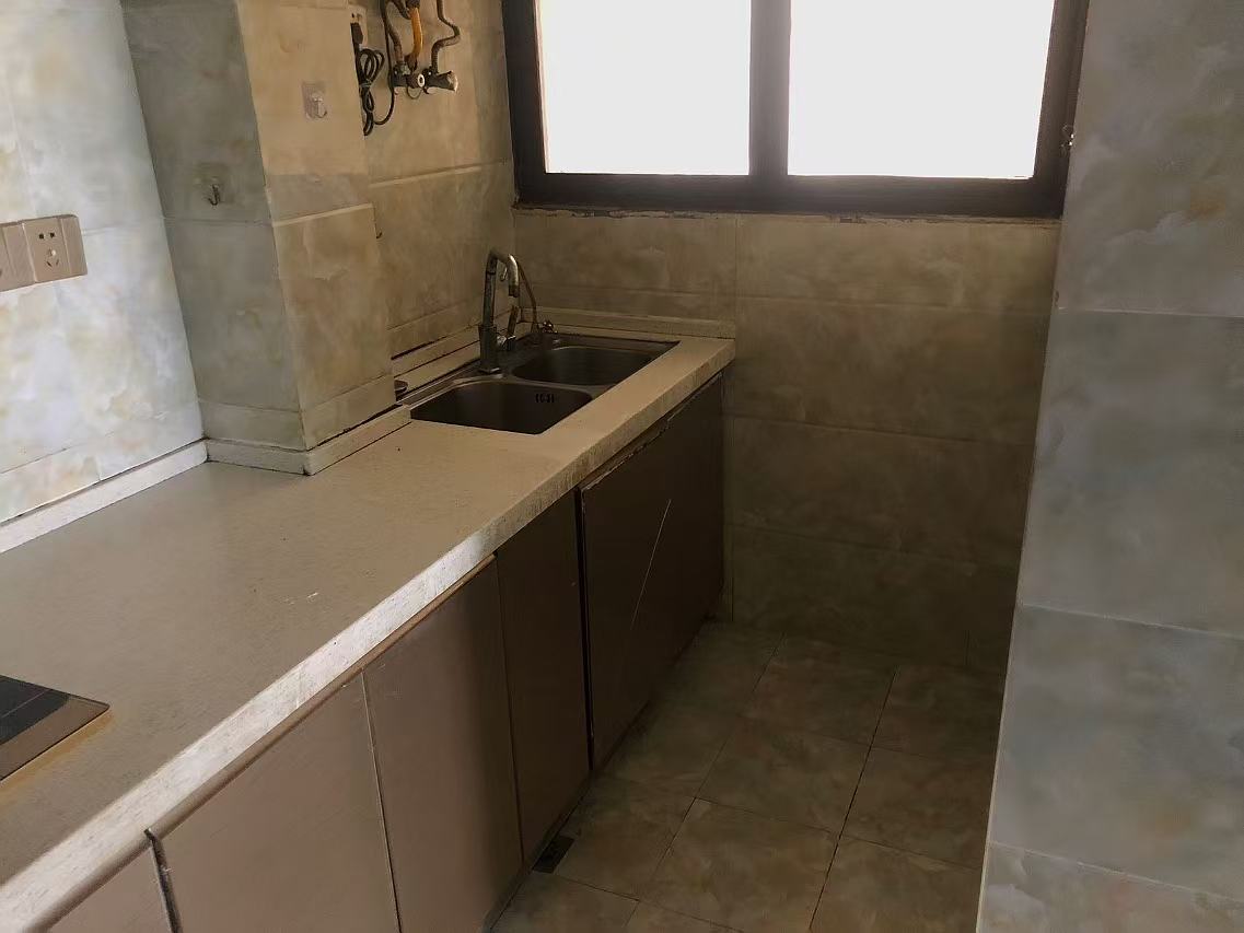 华润橡树湾 3室2厅1卫 2200.0元/月 华润橡树湾 3室2厅1卫 2200.0元/月室内图