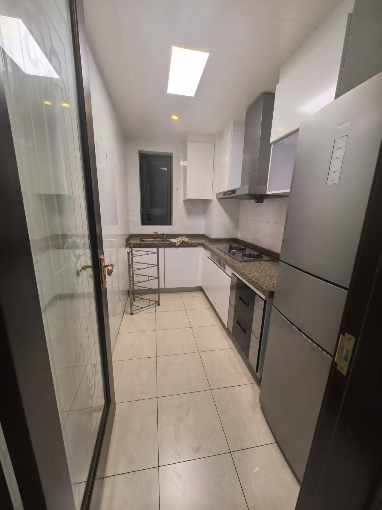 恒大华府 3室2厅1卫 2000.0元/月 恒大华府 3室2厅1卫 2000.0元/月室内图