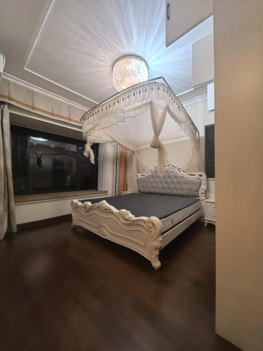 恒大华府 3室2厅1卫 2000.0元/月 恒大华府 3室2厅1卫 2000.0元/月室内图