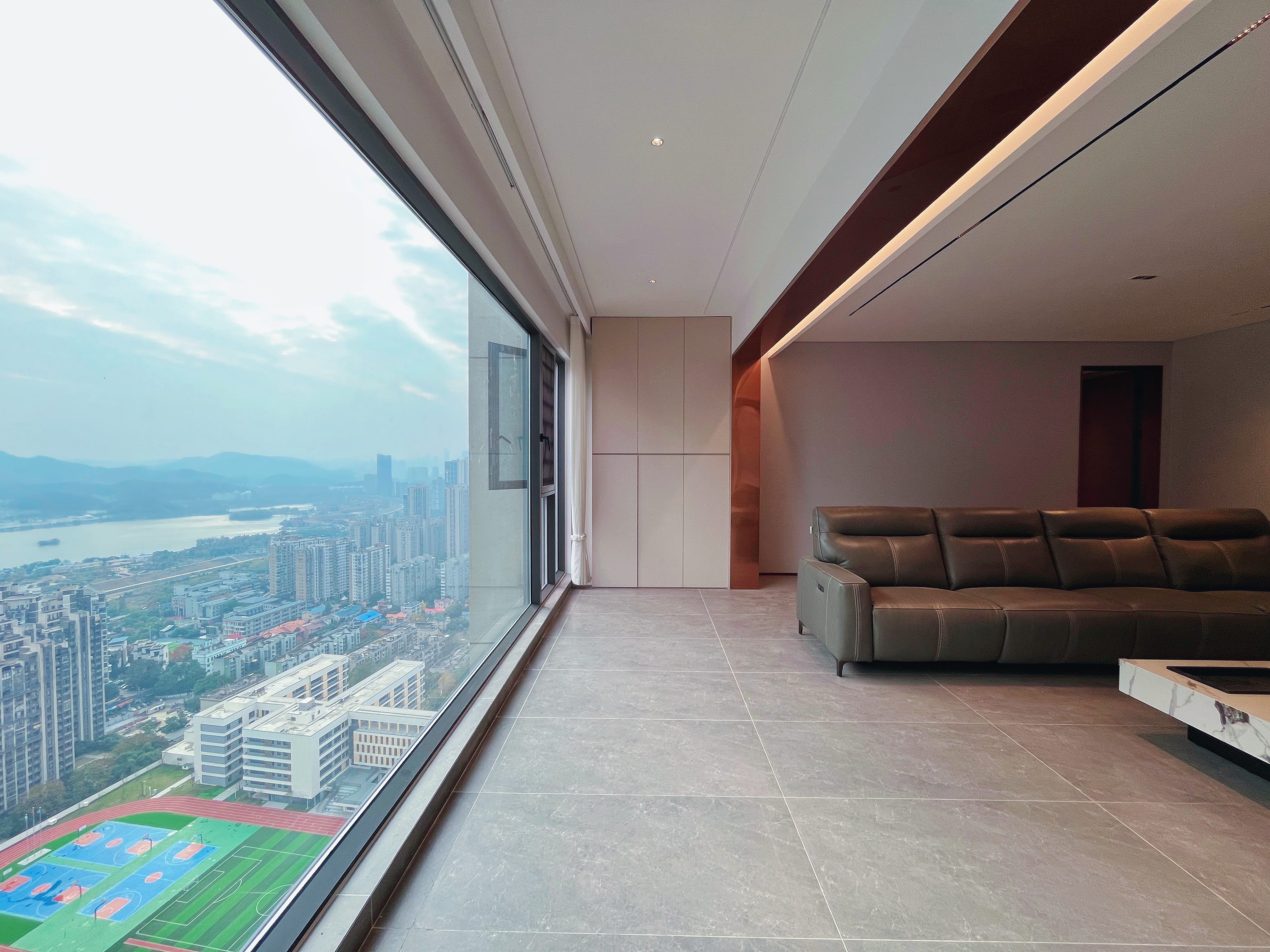 长沙悦府（华润万象城）  3室2厅3卫    10500.0元/月室内图