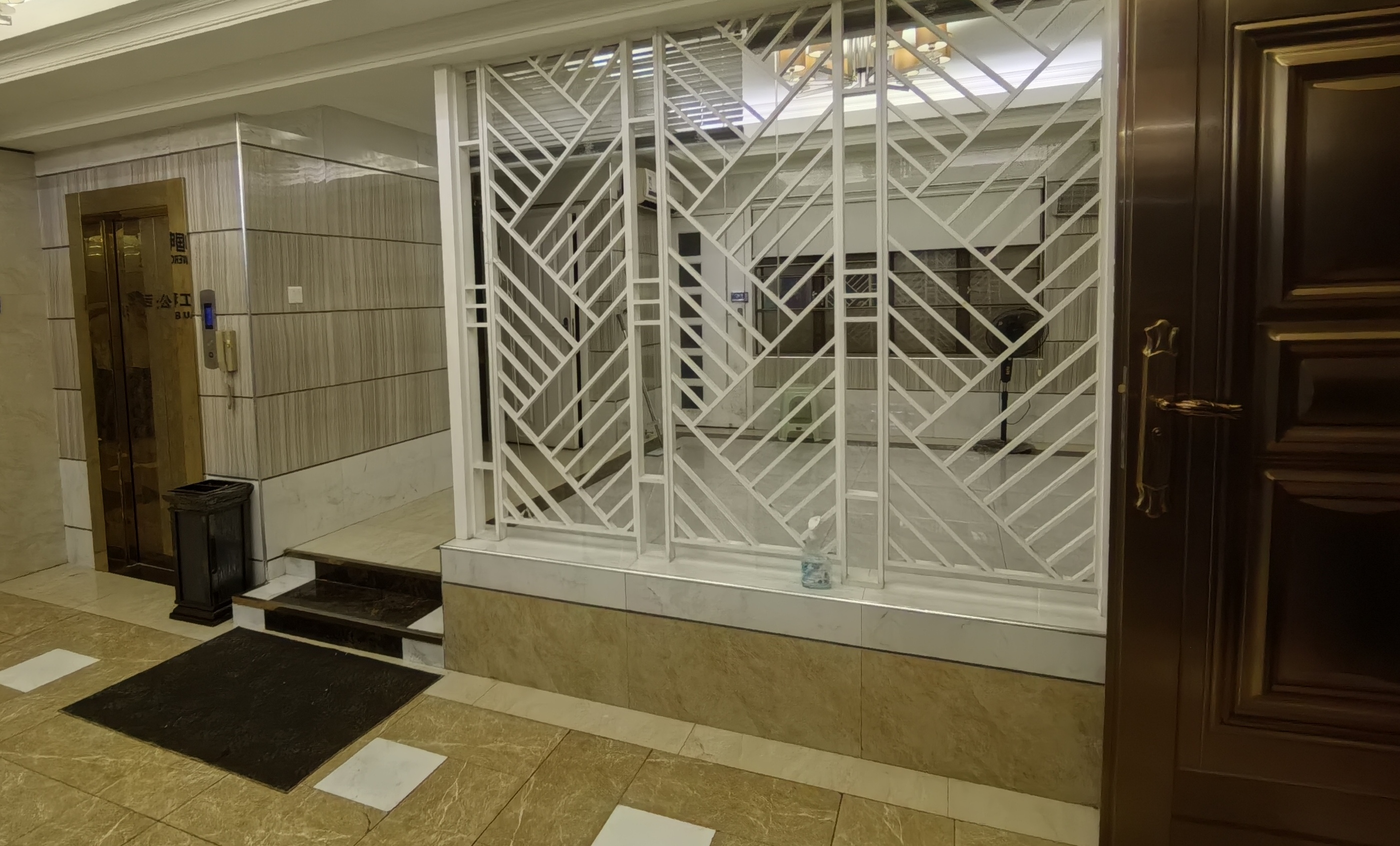 钓鱼台别墅 1室0厅0卫 30000.0元/月 钓鱼台别墅 1室0厅0卫 30000.0元/月室内图