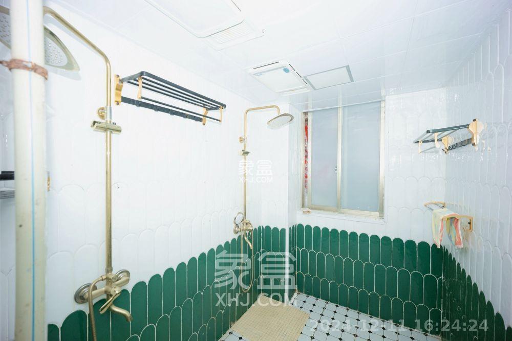 裕南大厦  1室1厅1卫    6000.0元/月 裕南大厦  1室1厅1卫    6000.0元/月室内图