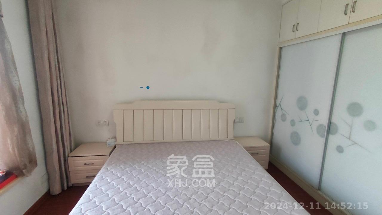 楚天世纪城东苑  1室2厅1卫    1500.0元/月室内图