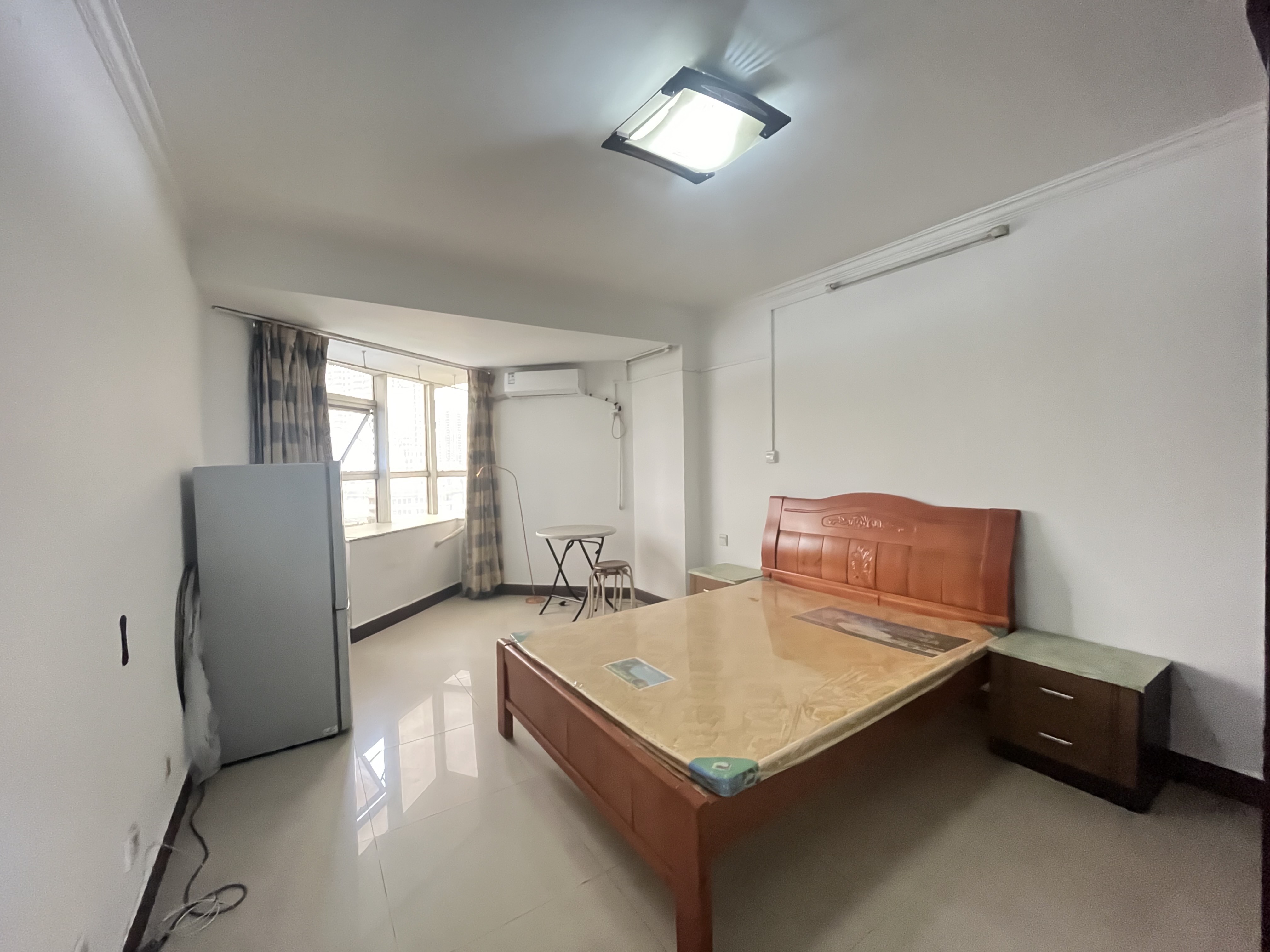 大同大厦 1室0厅1卫 45.0万 大同大厦 1室0厅1卫 45.0万卧室