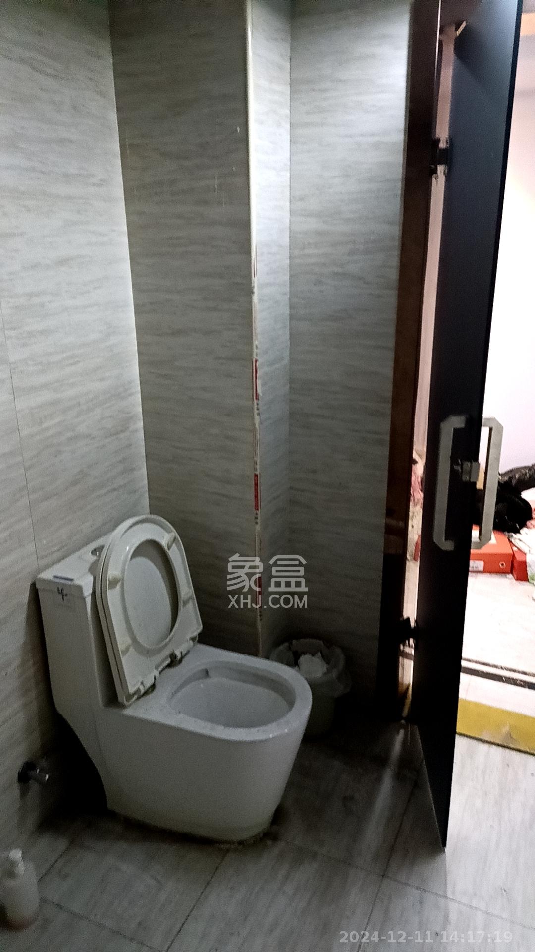 中信凯旋蓝岸(中信新城三期) 1室1厅1卫 1500.0元/月 中信凯旋蓝岸(中信新城三期) 1室1厅1卫 1500.0元/月室内图