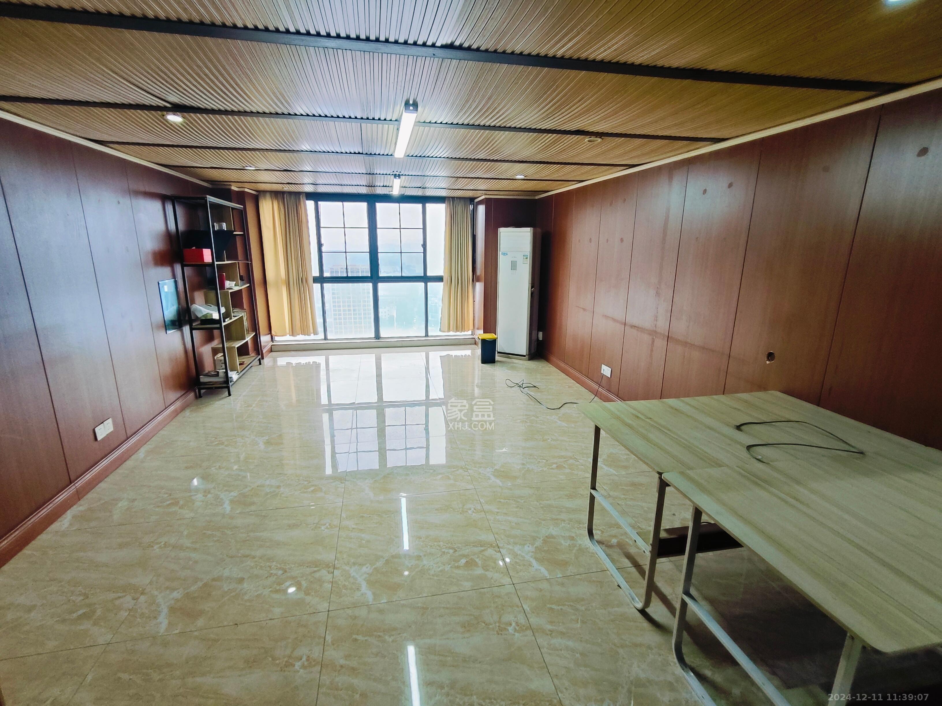 金科时代中心 1室1厅1卫 1800.0元/月 金科时代中心 1室1厅1卫 1800.0元/月室内图