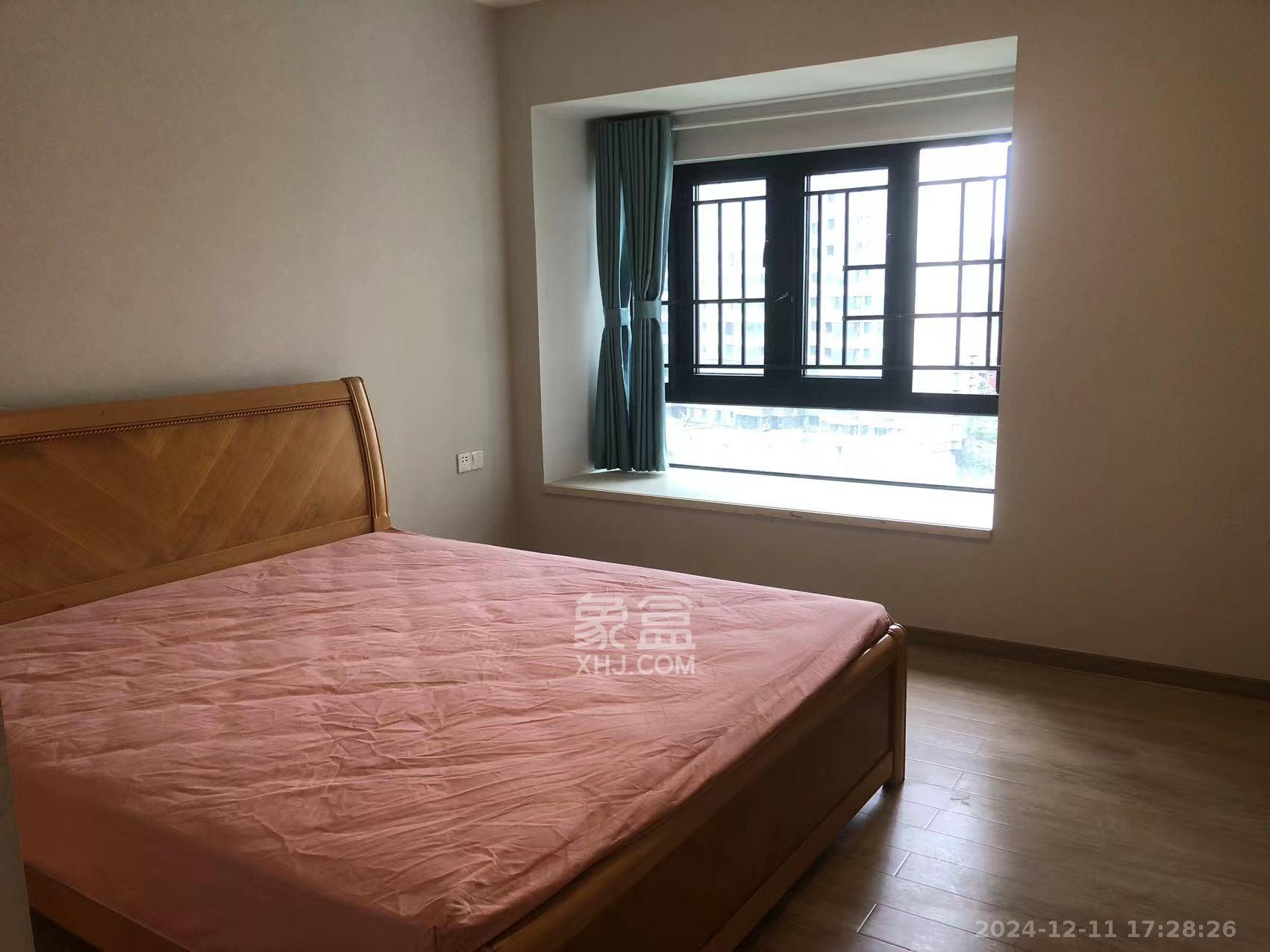 时代年华  4室2厅2卫    2600.0元/月 时代年华  4室2厅2卫    2600.0元/月室内图