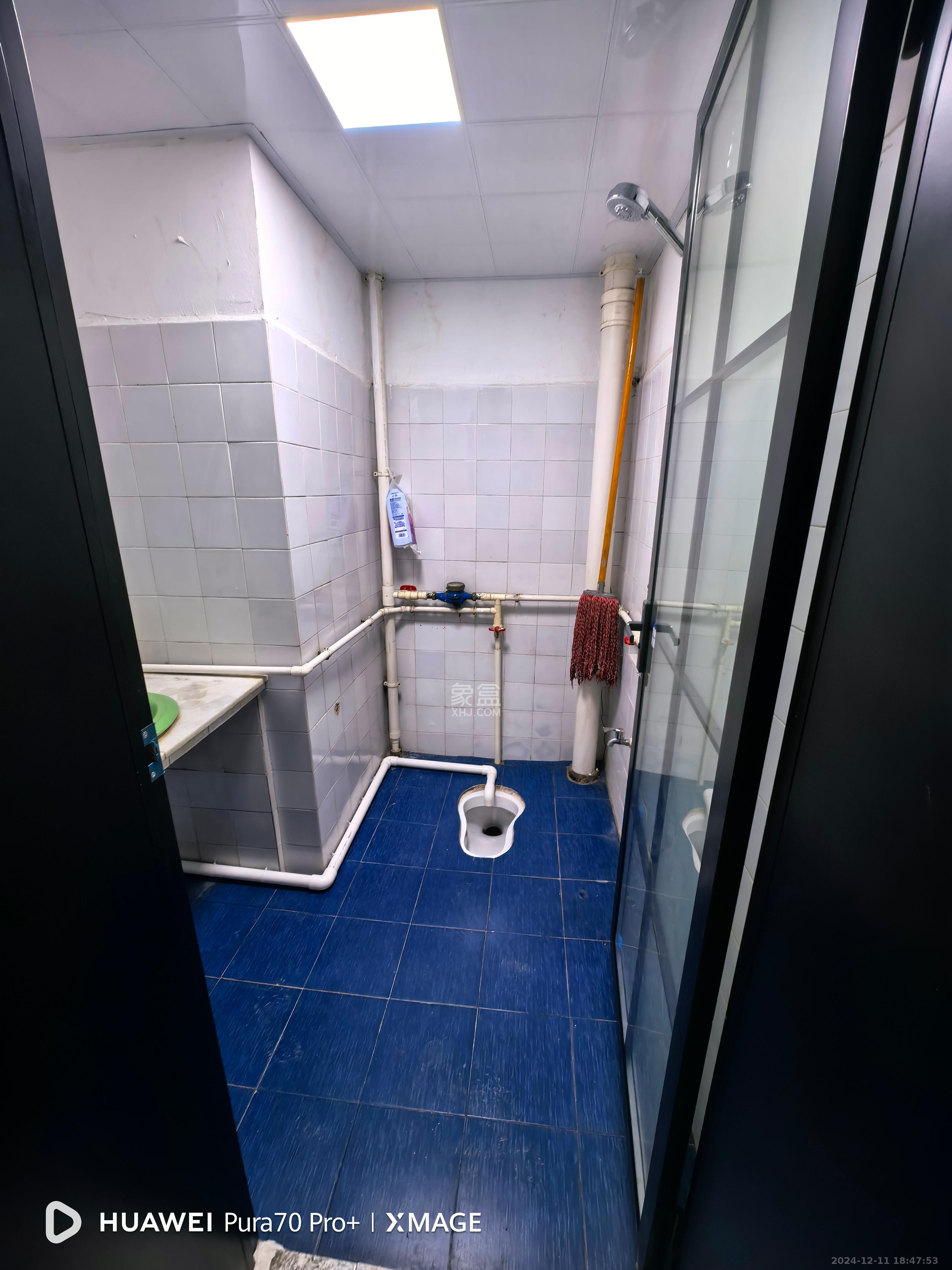 天韵家园 3室2厅2卫 2000.0元/月 天韵家园 3室2厅2卫 2000.0元/月室内图