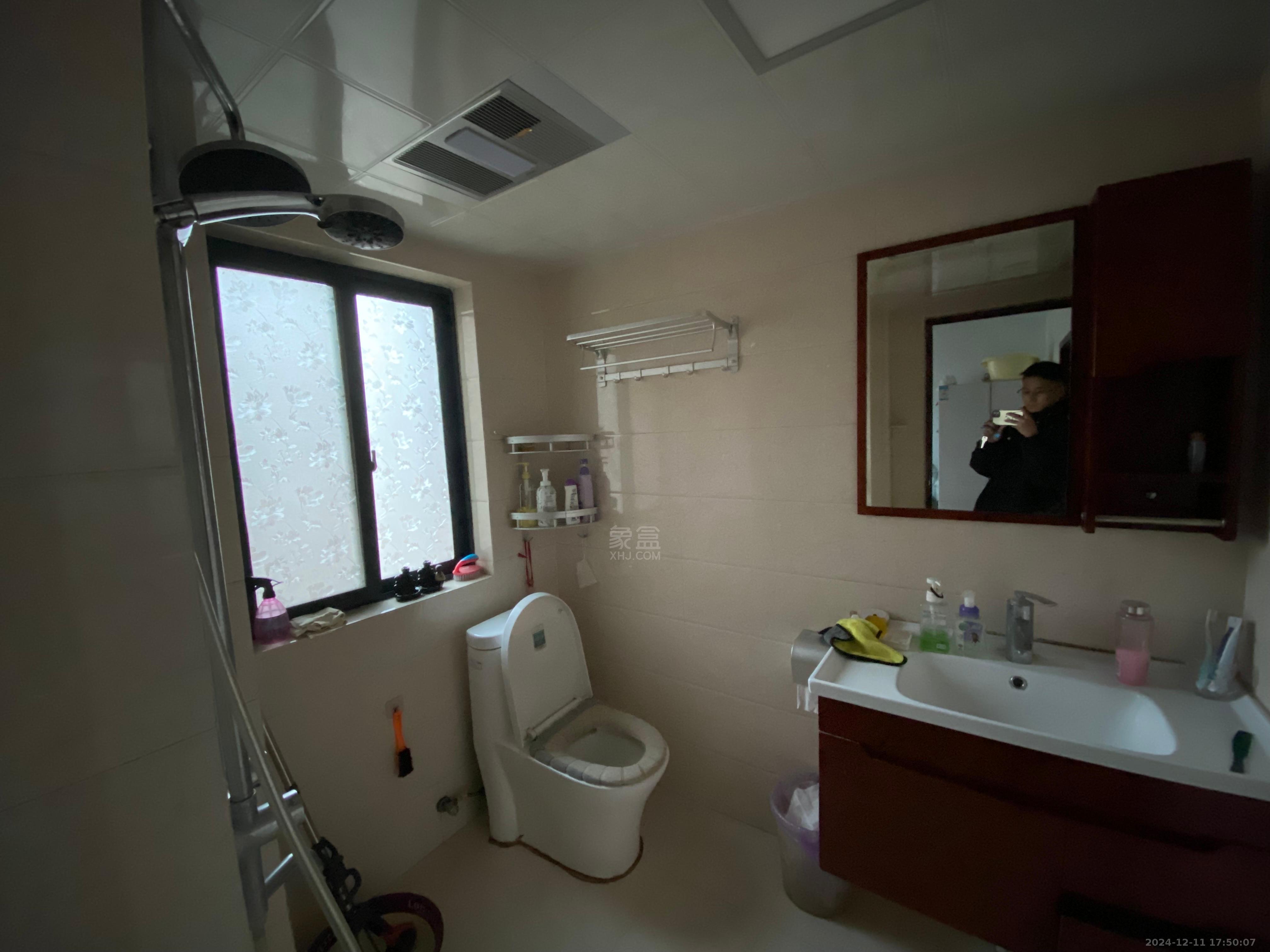 东鼎紫园 2室2厅1卫 1800.0元/月 东鼎紫园 2室2厅1卫 1800.0元/月室内图