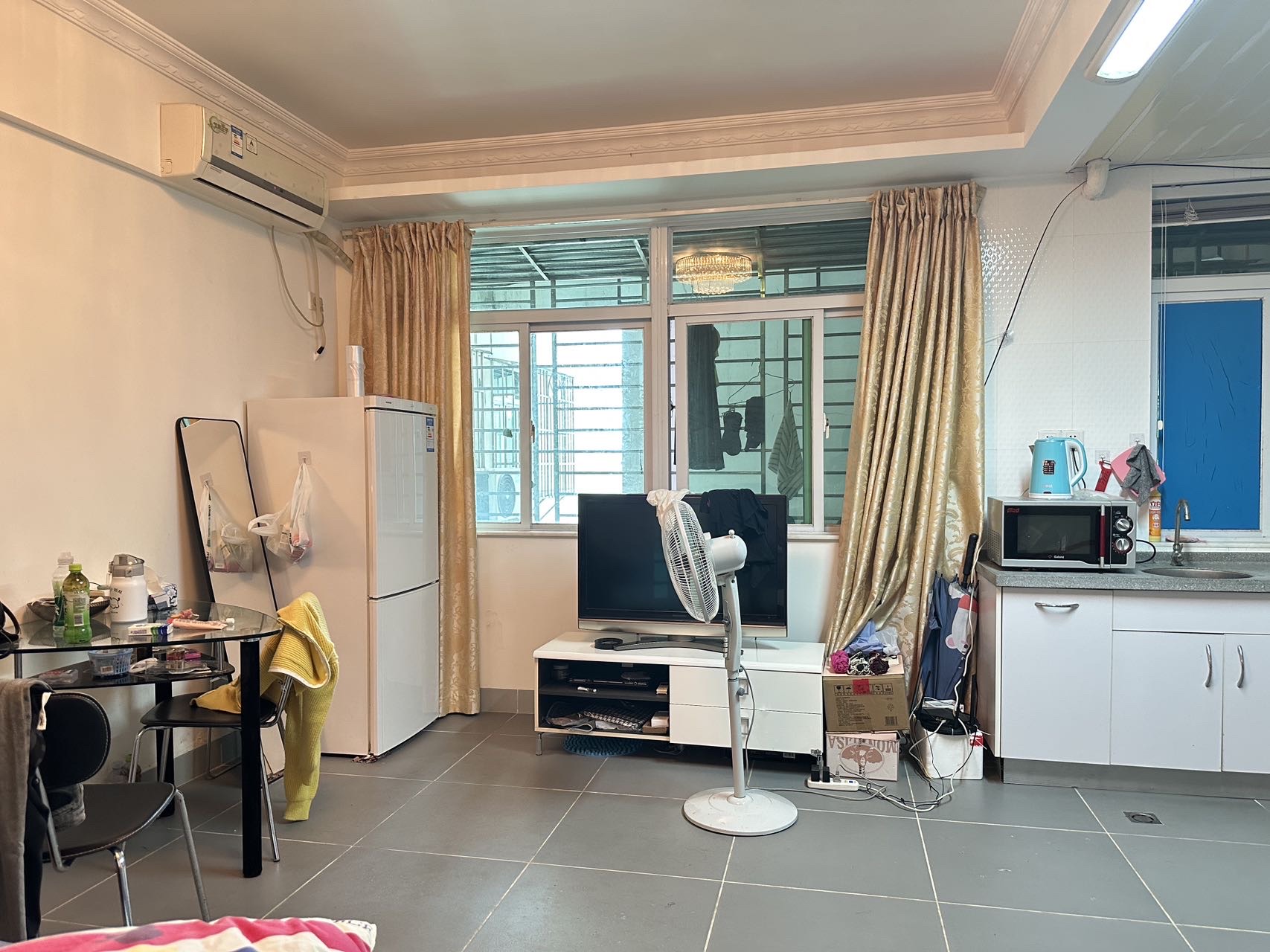 财运大厦 1室1厅1卫 44.0万 财运大厦 1室1厅1卫 44.0万客厅