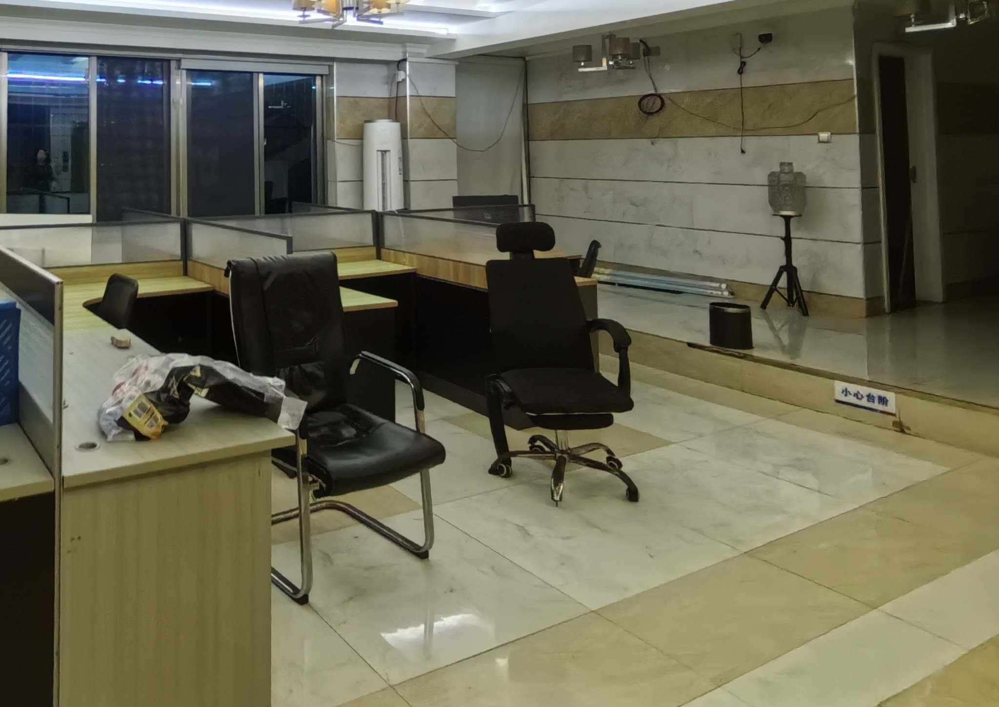 钓鱼台别墅 1室0厅0卫 30000.0元/月 钓鱼台别墅 1室0厅0卫 30000.0元/月室内图