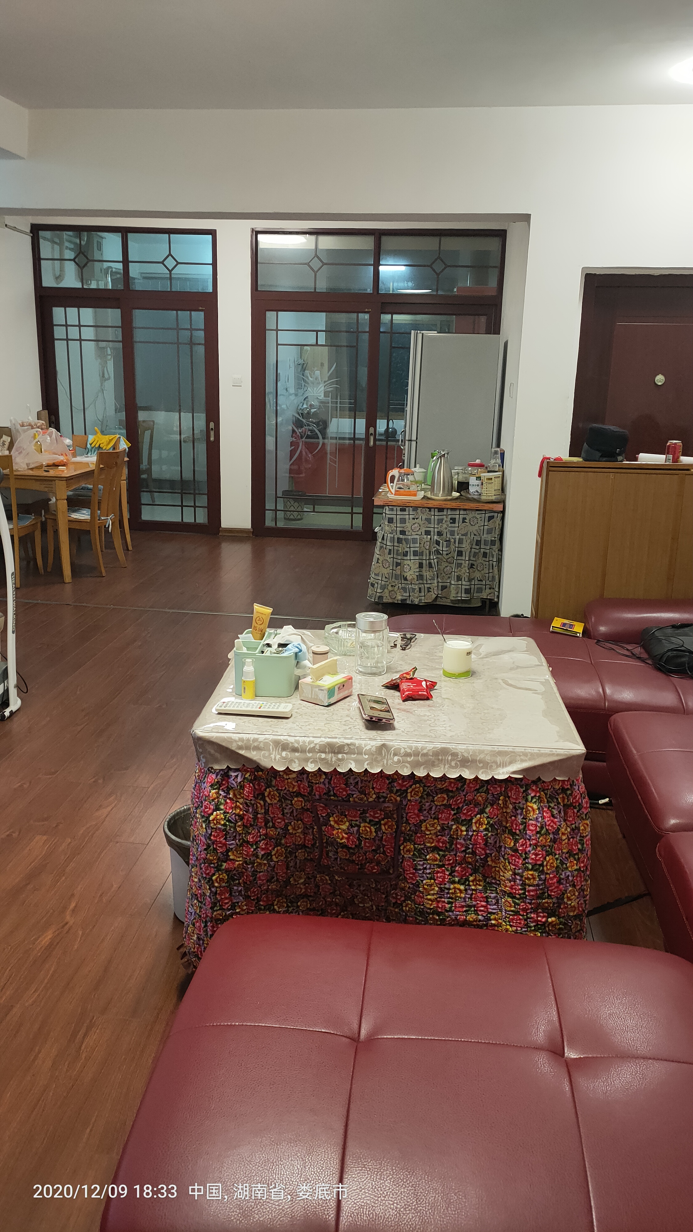 长青居民生活小区 4室2厅2卫 48.0万 长青居民生活小区 4室2厅2卫 48.0万客厅