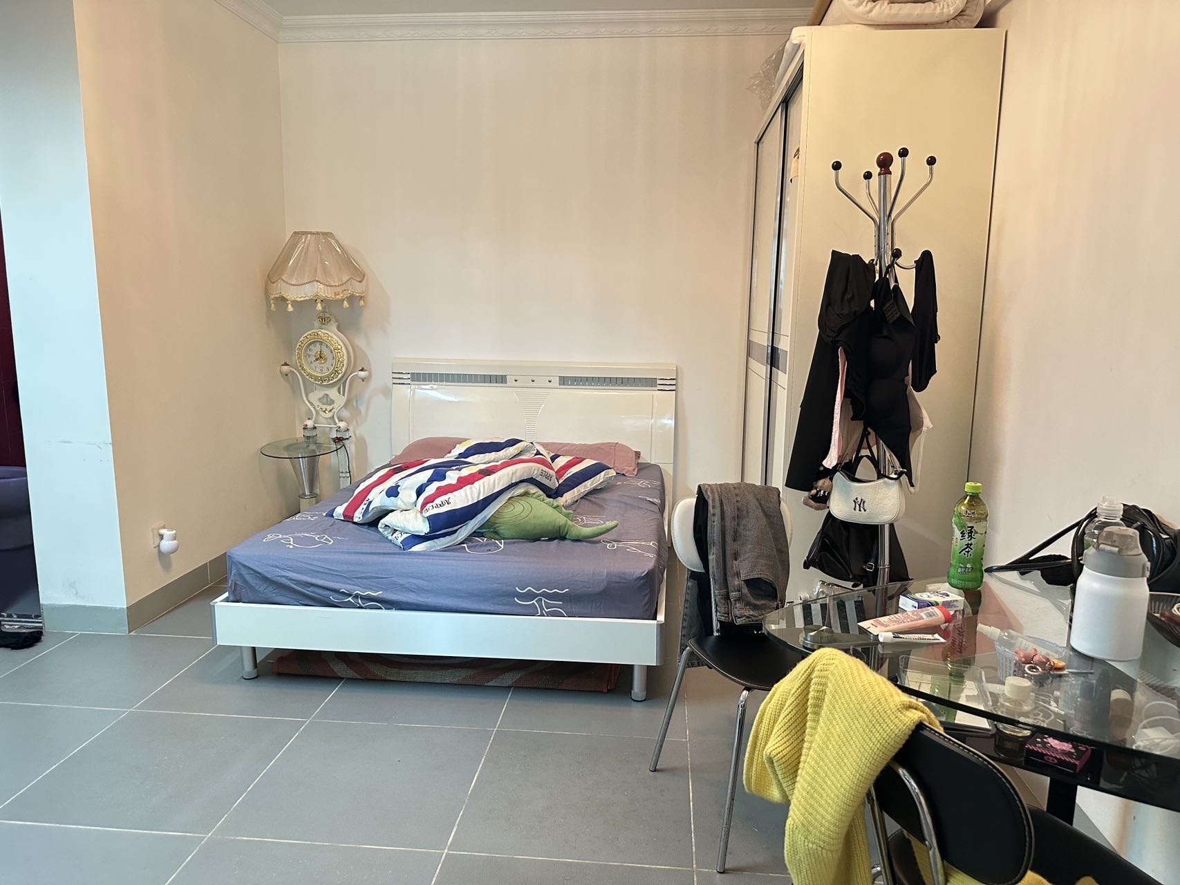 财运大厦 1室1厅1卫 44.0万 财运大厦 1室1厅1卫 44.0万客厅