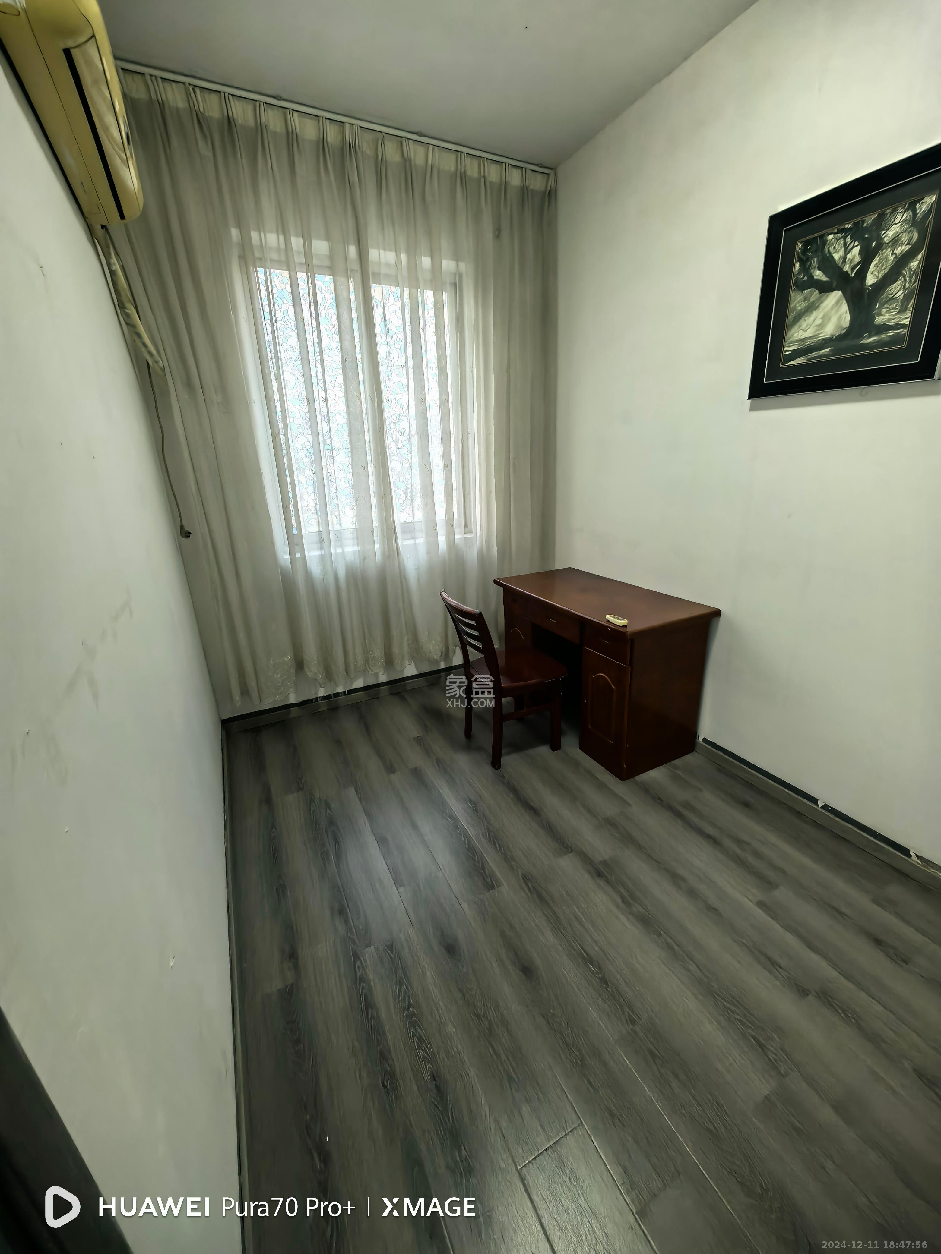 天韵家园 3室2厅2卫 2000.0元/月 天韵家园 3室2厅2卫 2000.0元/月室内图