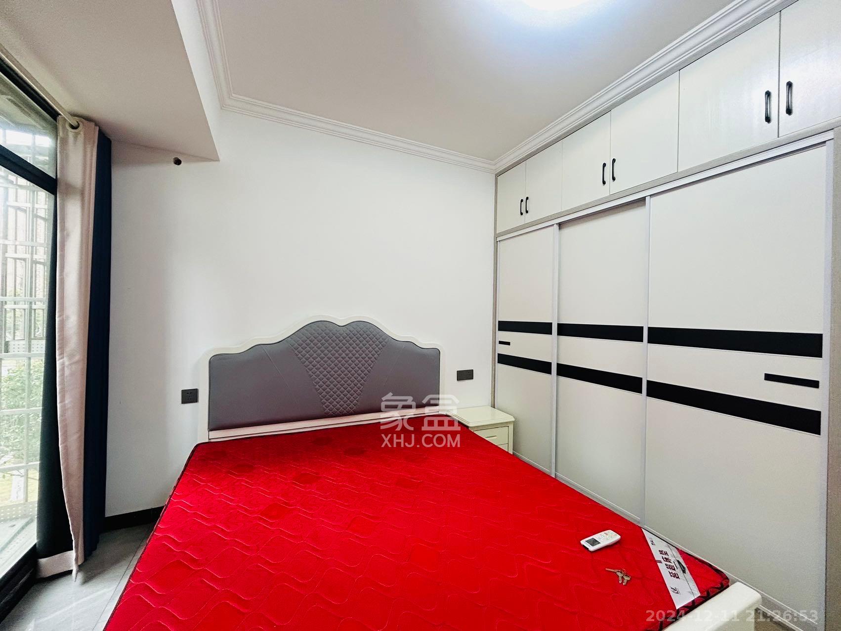 金南家园三期  3室2厅1卫    2100.0元/月 金南家园三期  3室2厅1卫    2100.0元/月室内图