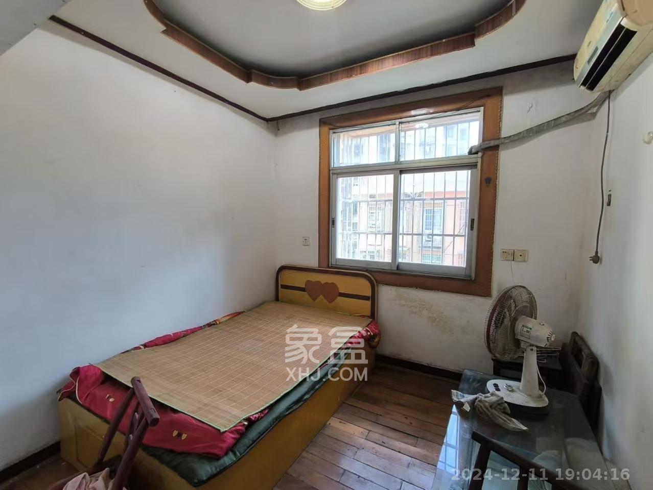 杏花园小区 2室1厅1卫 1000.0元/月 杏花园小区 2室1厅1卫 1000.0元/月室内图