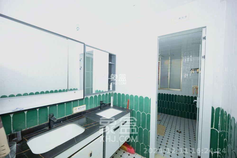 裕南大厦  1室1厅1卫    6000.0元/月 裕南大厦  1室1厅1卫    6000.0元/月室内图