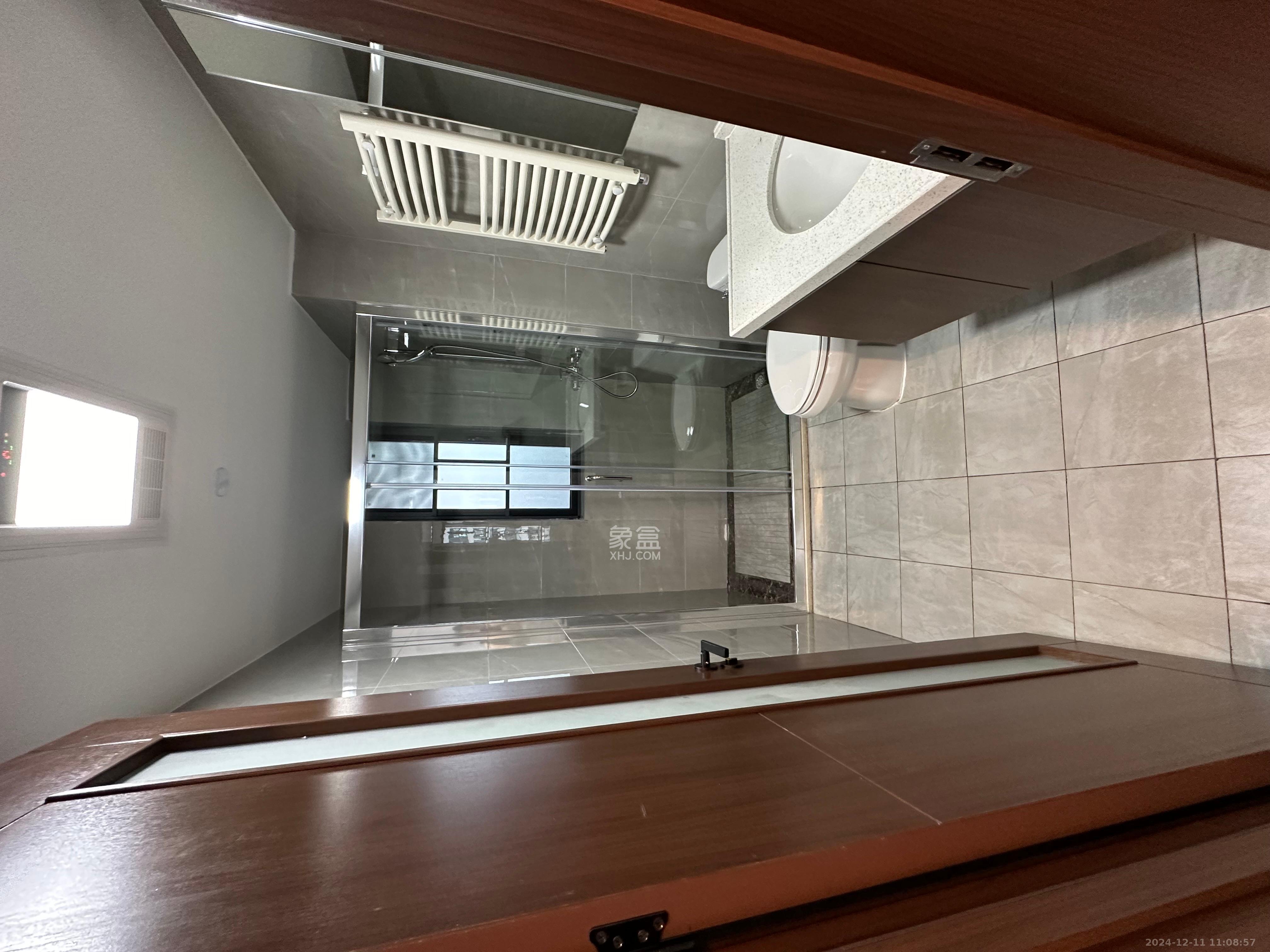 绿地长沙城际空间站（绿地新里佳苑）  3室2厅2卫   3600.00元/月室内图