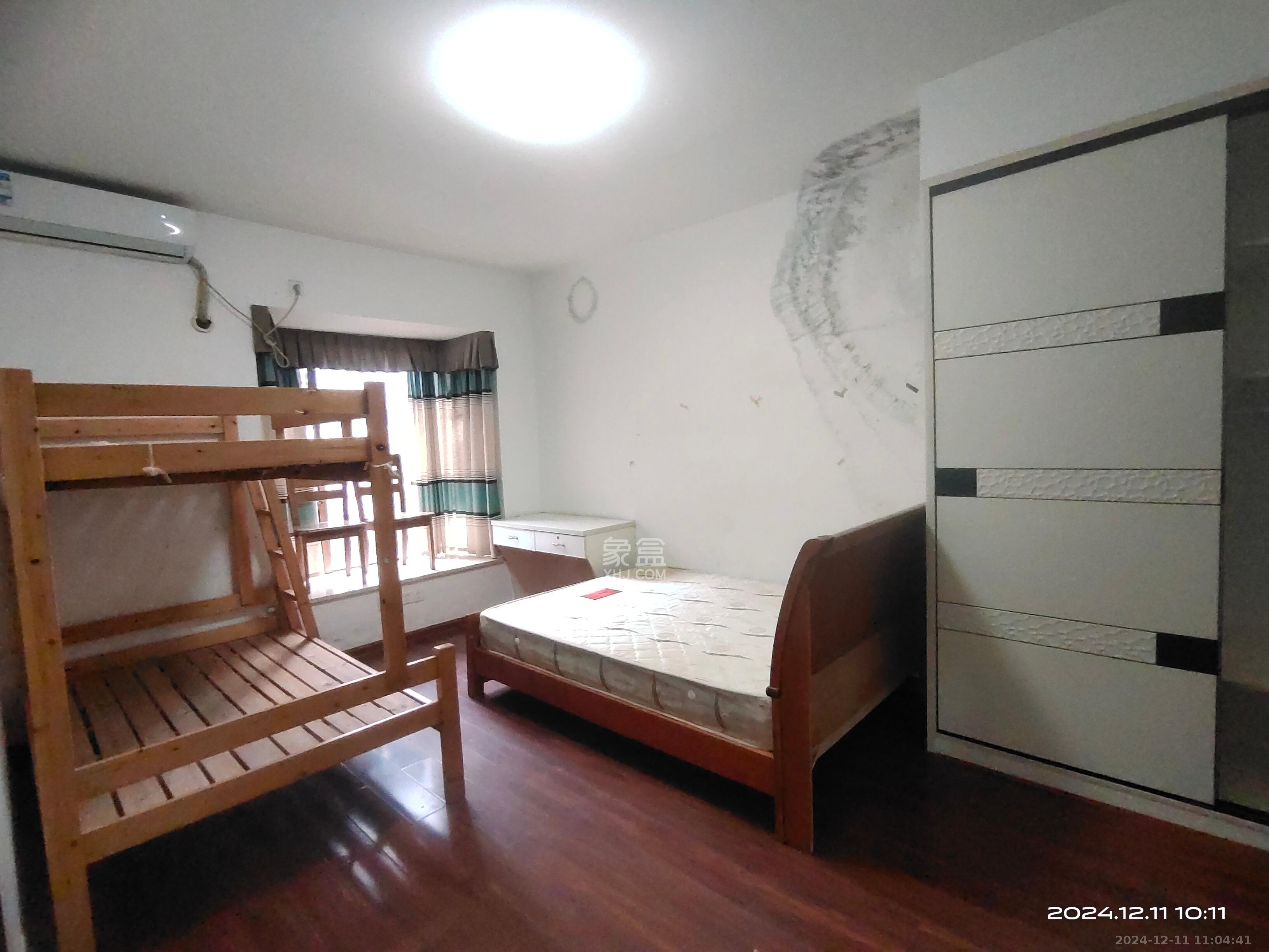 江山帝景雅典 5室2厅2卫 3000.0元/月 江山帝景雅典 5室2厅2卫 3000.0元/月室内图