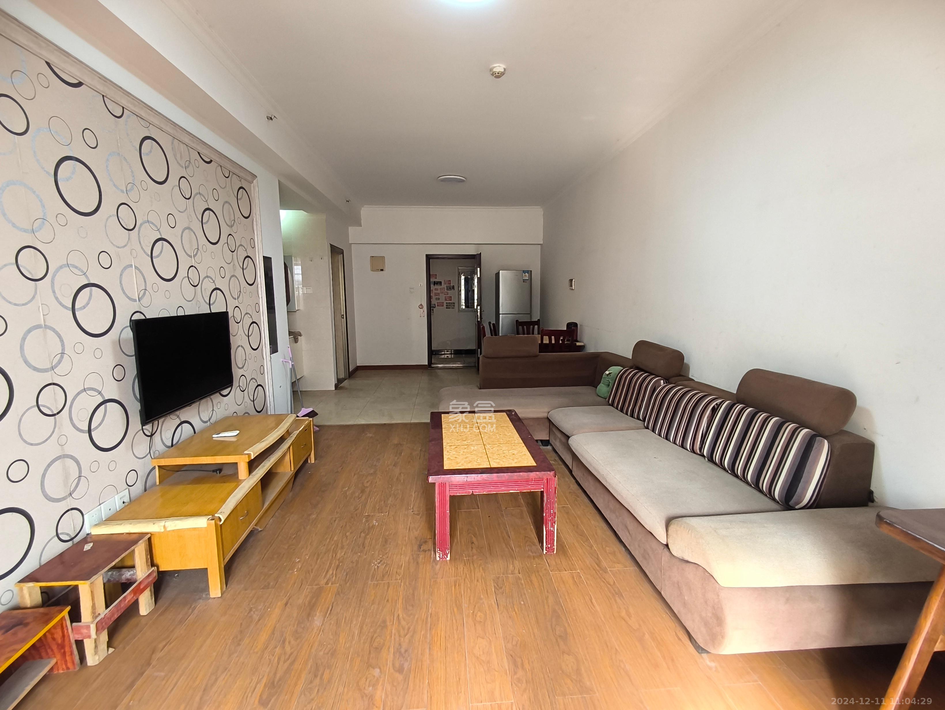 中信凯旋蓝岸(中信新城三期) 3室2厅1卫 2000.0元/月 中信凯旋蓝岸(中信新城三期) 3室2厅1卫 2000.0元/月室内图