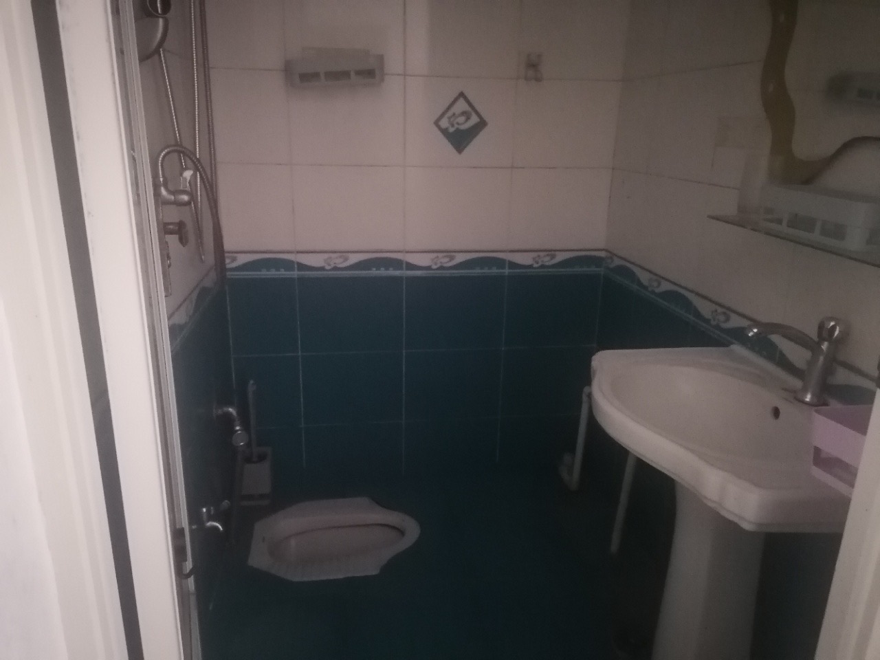 金都大厦(龙华路)  1室1厅1卫    36.0万 金都大厦(龙华路)  1室1厅1卫    36.0万客厅