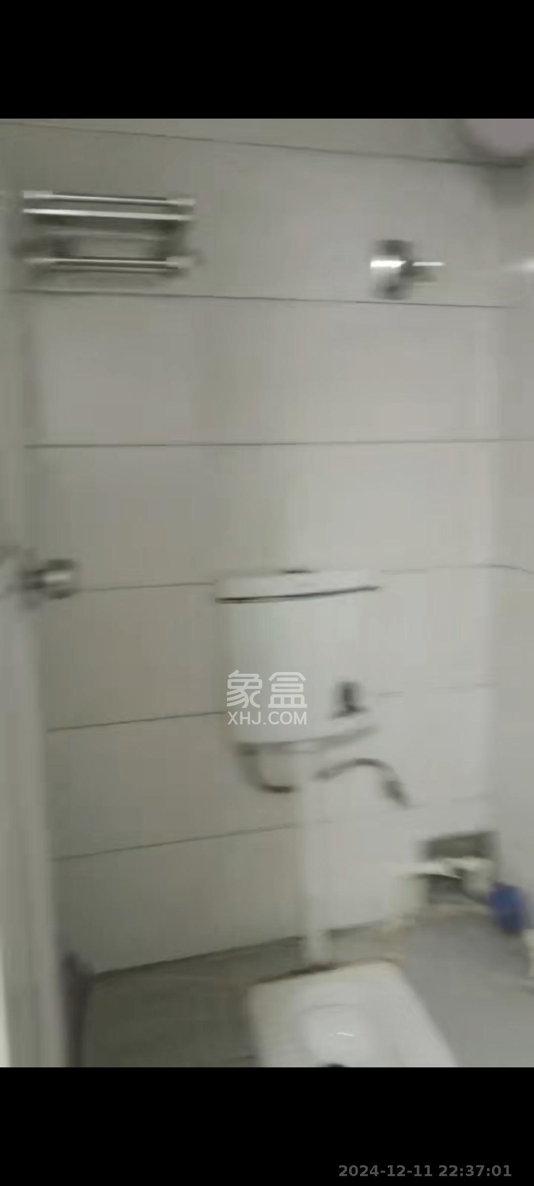 MOMA当代广场  1室1厅1卫    1100.0元/月 MOMA当代广场  1室1厅1卫    1100.0元/月室内图