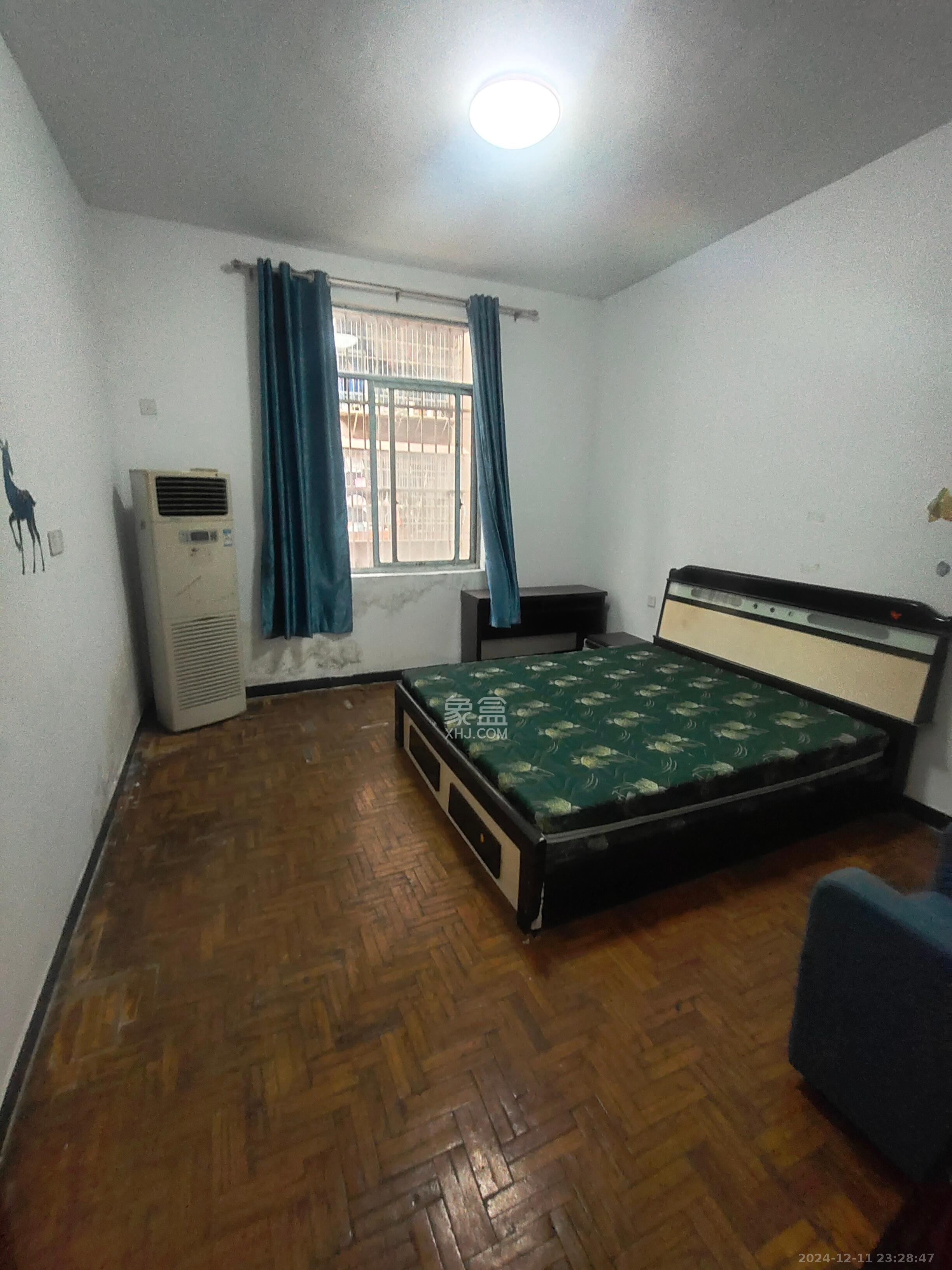 怡景民居 2室2厅1卫 2000.0元/月 怡景民居 2室2厅1卫 2000.0元/月室内图