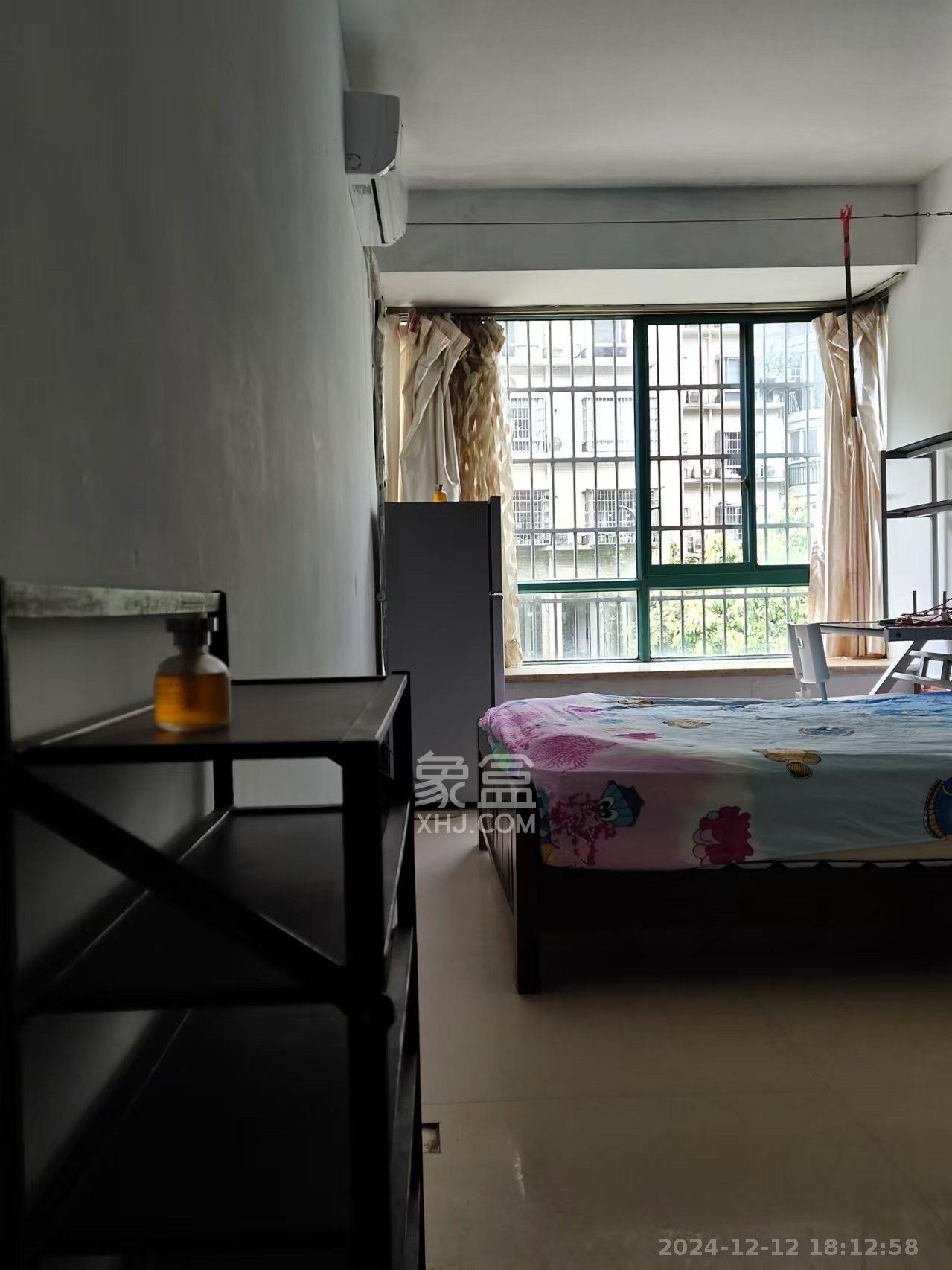 白沙世纪佳园  4室2厅4卫    900.0元/月 白沙世纪佳园  4室2厅4卫    900.0元/月室内图