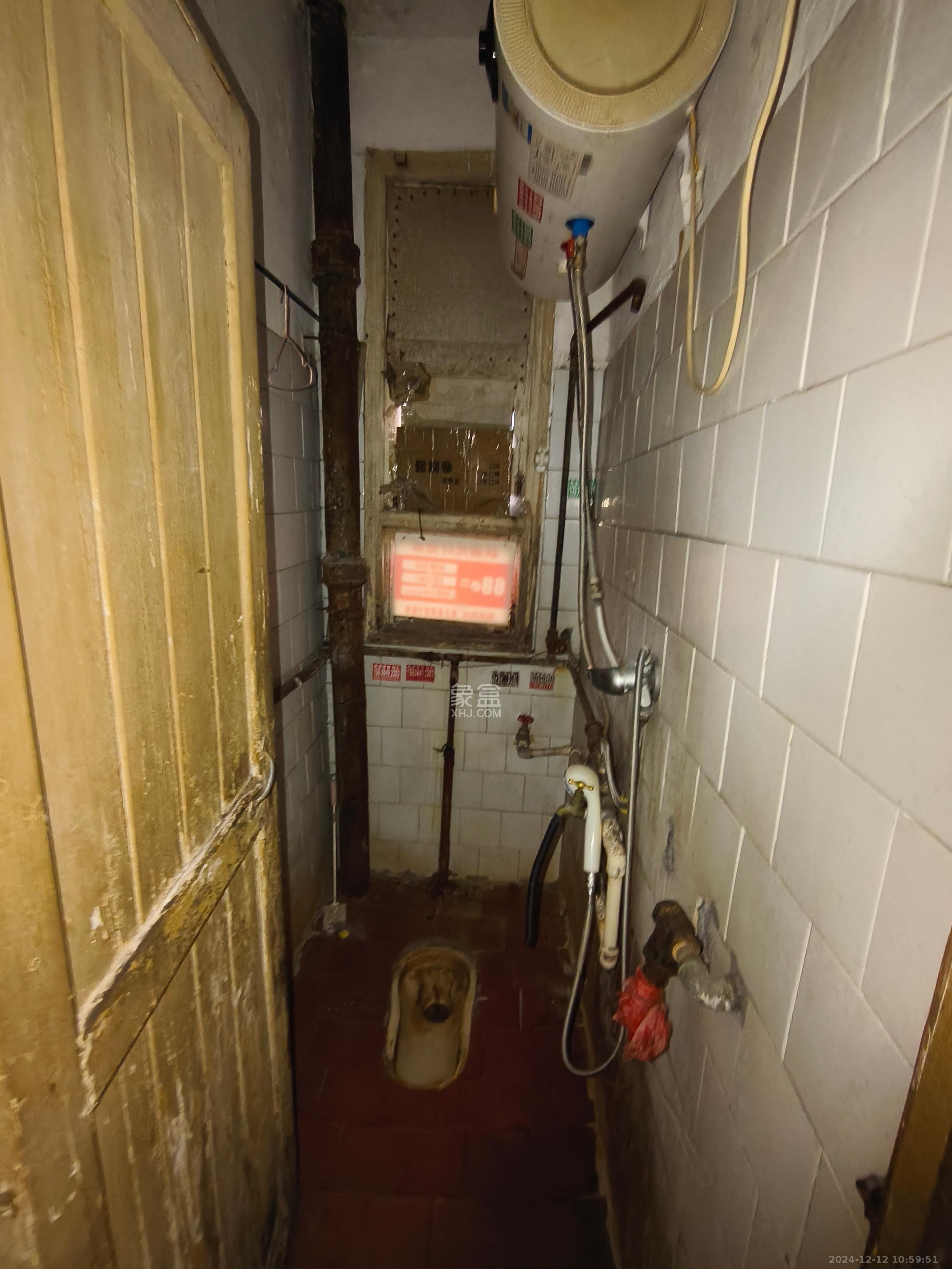国庆新村  2室1厅1卫   800.00元/月室内图