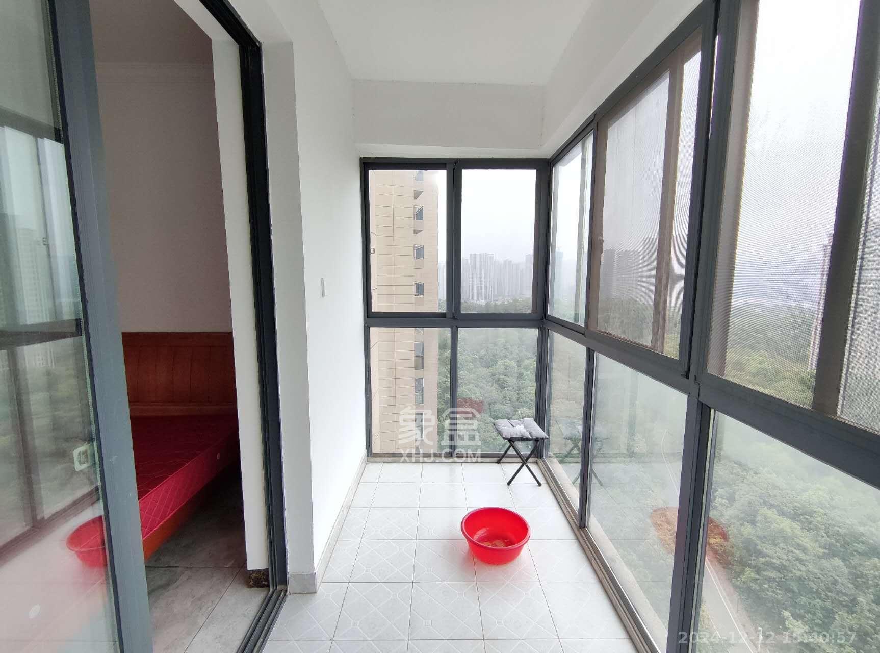 骑龙大街(骑龙苑) 3室2厅1卫 2300.0元/月 骑龙大街(骑龙苑) 3室2厅1卫 2300.0元/月室内图