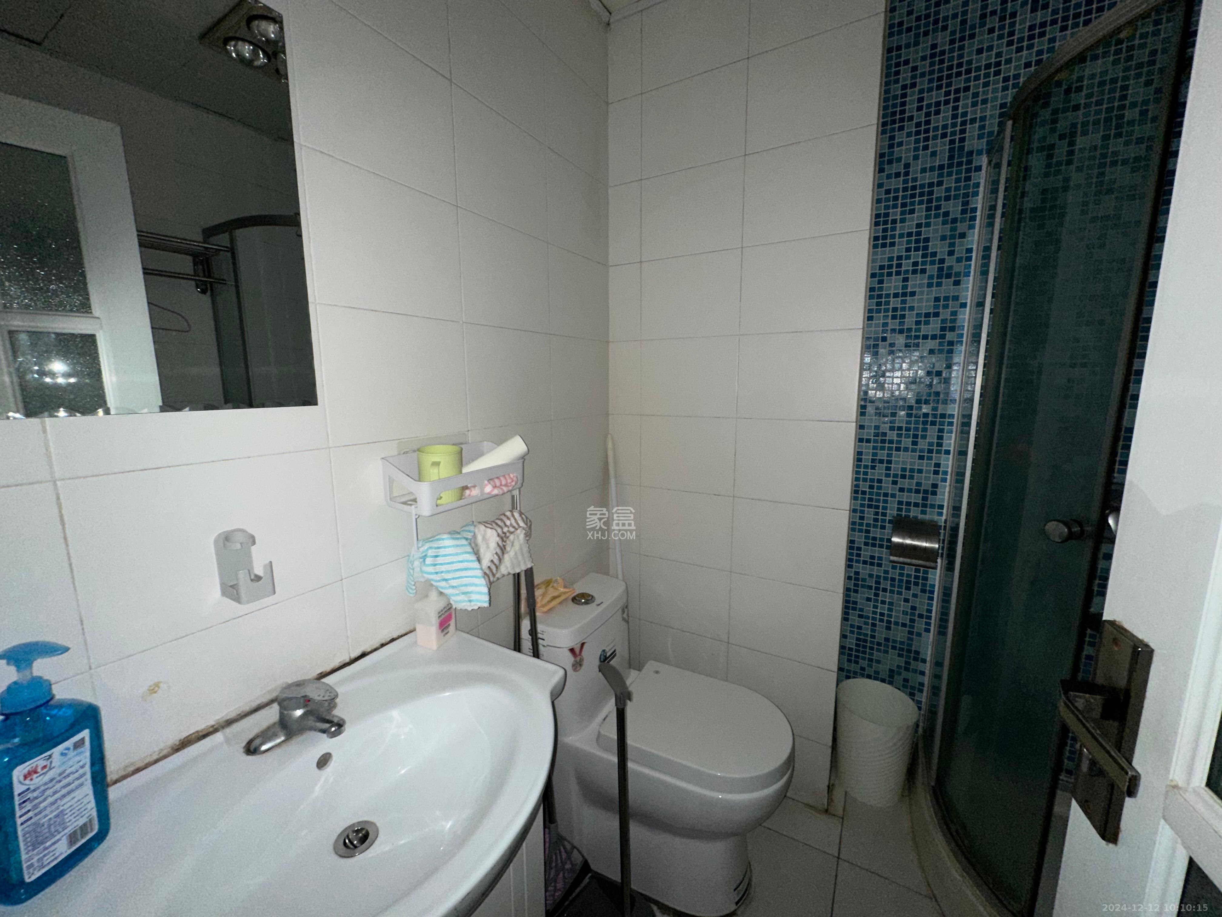 浏阳河畔家园 1室1厅1卫 1500.0元/月 浏阳河畔家园 1室1厅1卫 1500.0元/月室内图