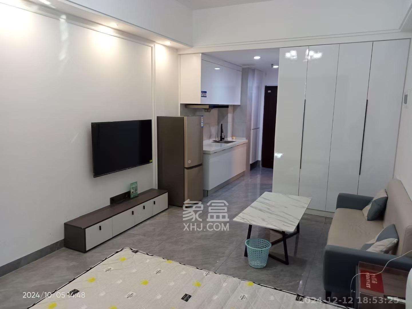 万润时光里  1室1厅1卫   2000.00元/月室内图