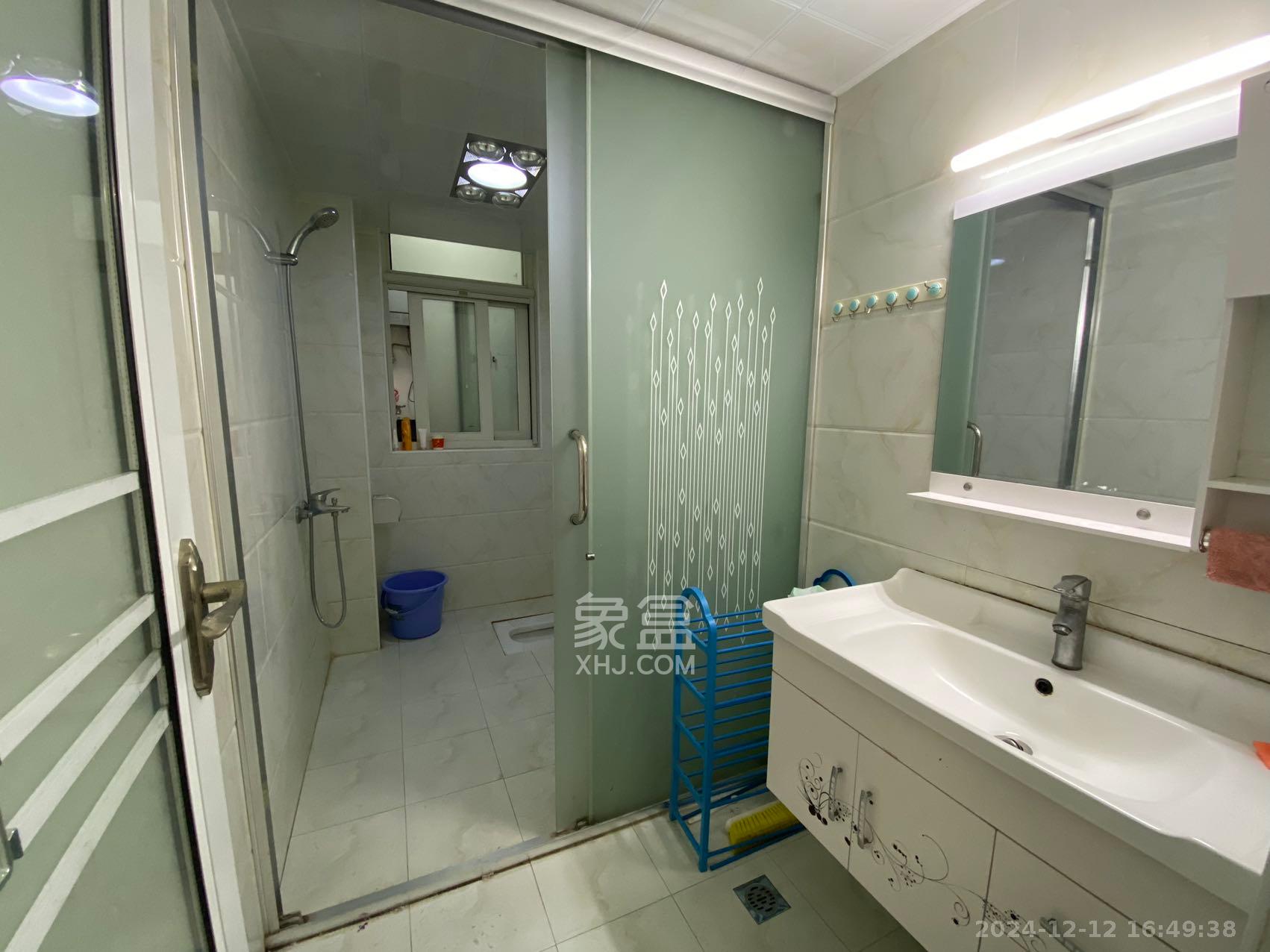 北辰三角洲E6区 3室2厅1卫 3200.0元/月 北辰三角洲E6区 3室2厅1卫 3200.0元/月室内图