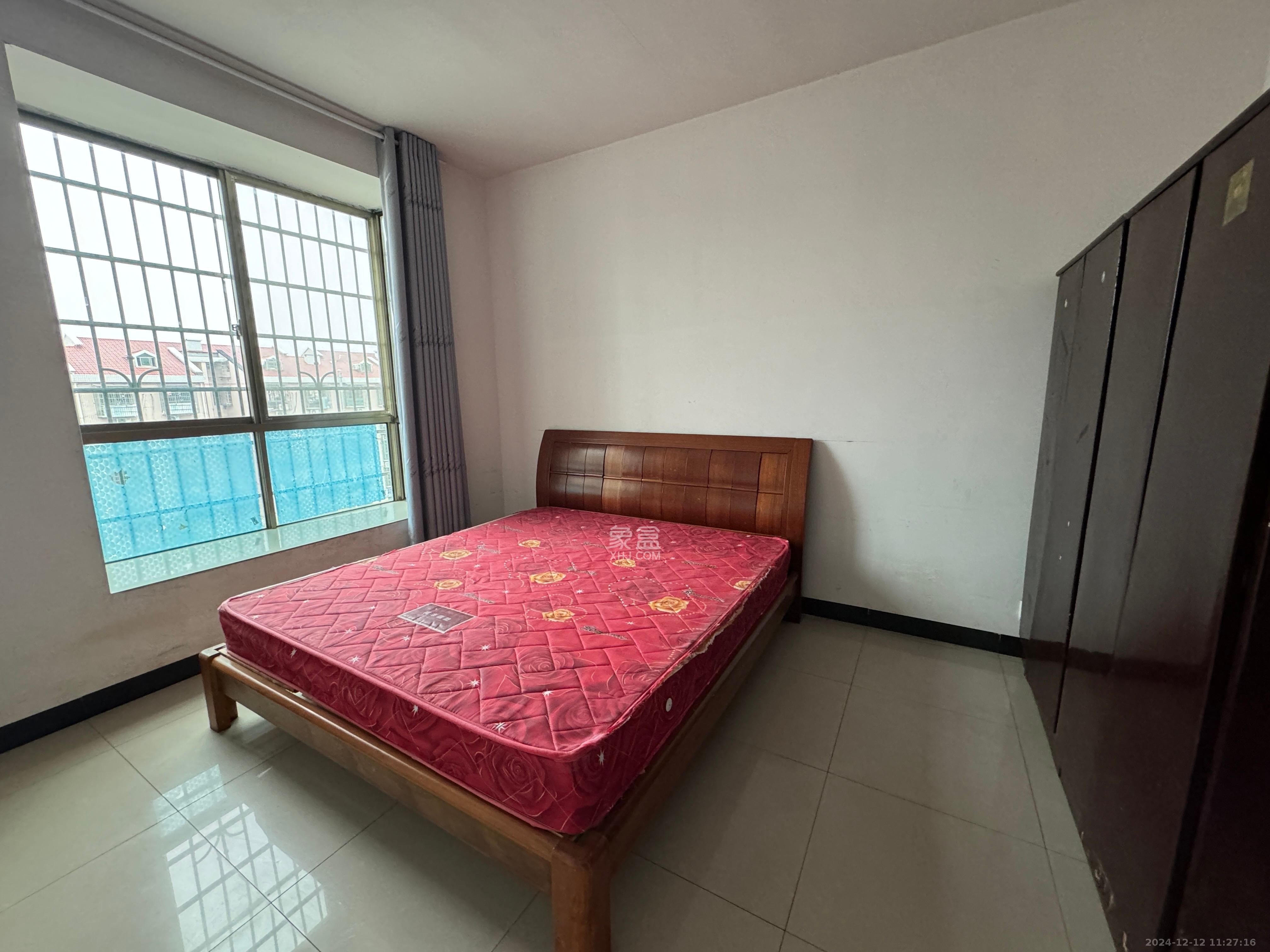 和平小区 2室0厅0卫 1300.0元/月 和平小区 2室0厅0卫 1300.0元/月室内图