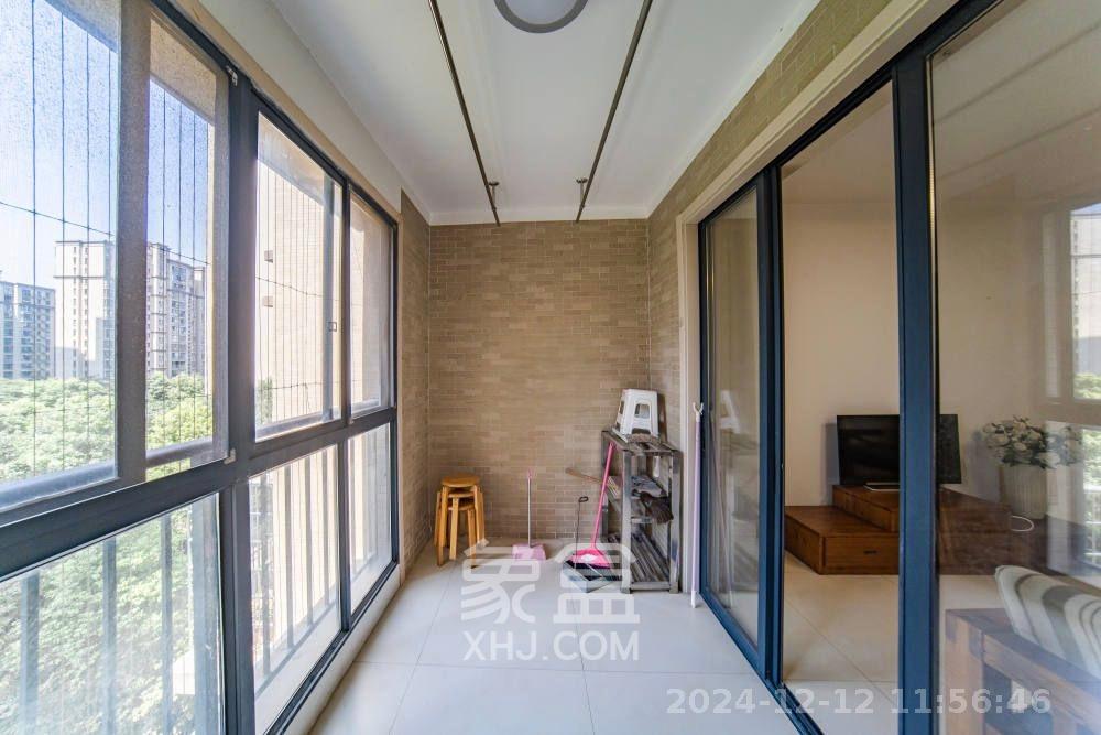 中建麓山和苑  3室2厅2卫    2200.0元/月室内图