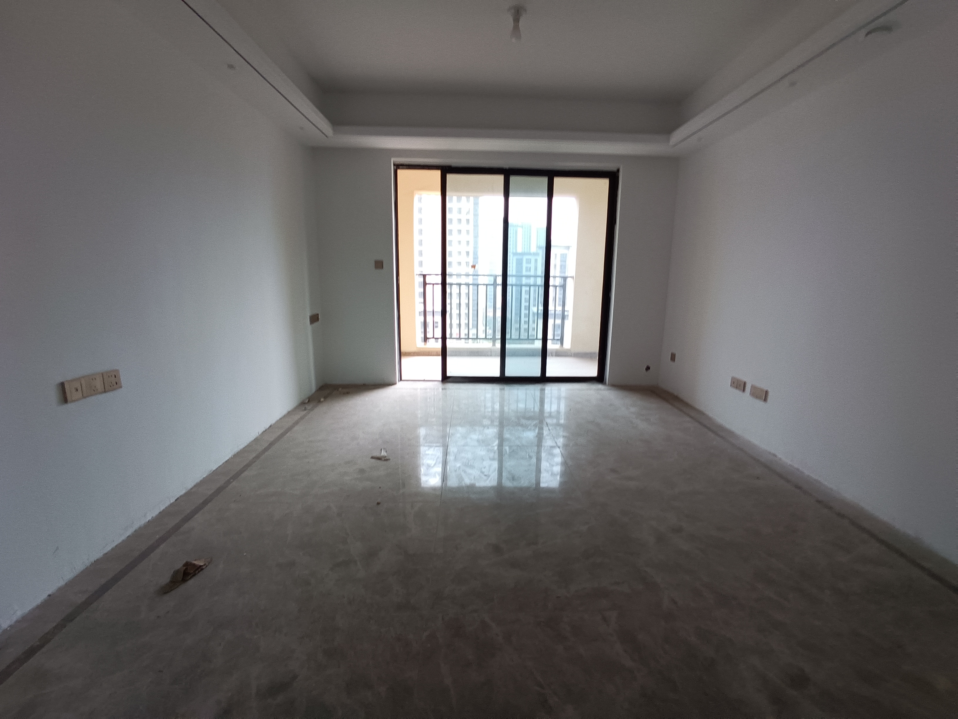 城际空间站 4室2厅2卫 69.8万 城际空间站 4室2厅2卫 69.8万室内图