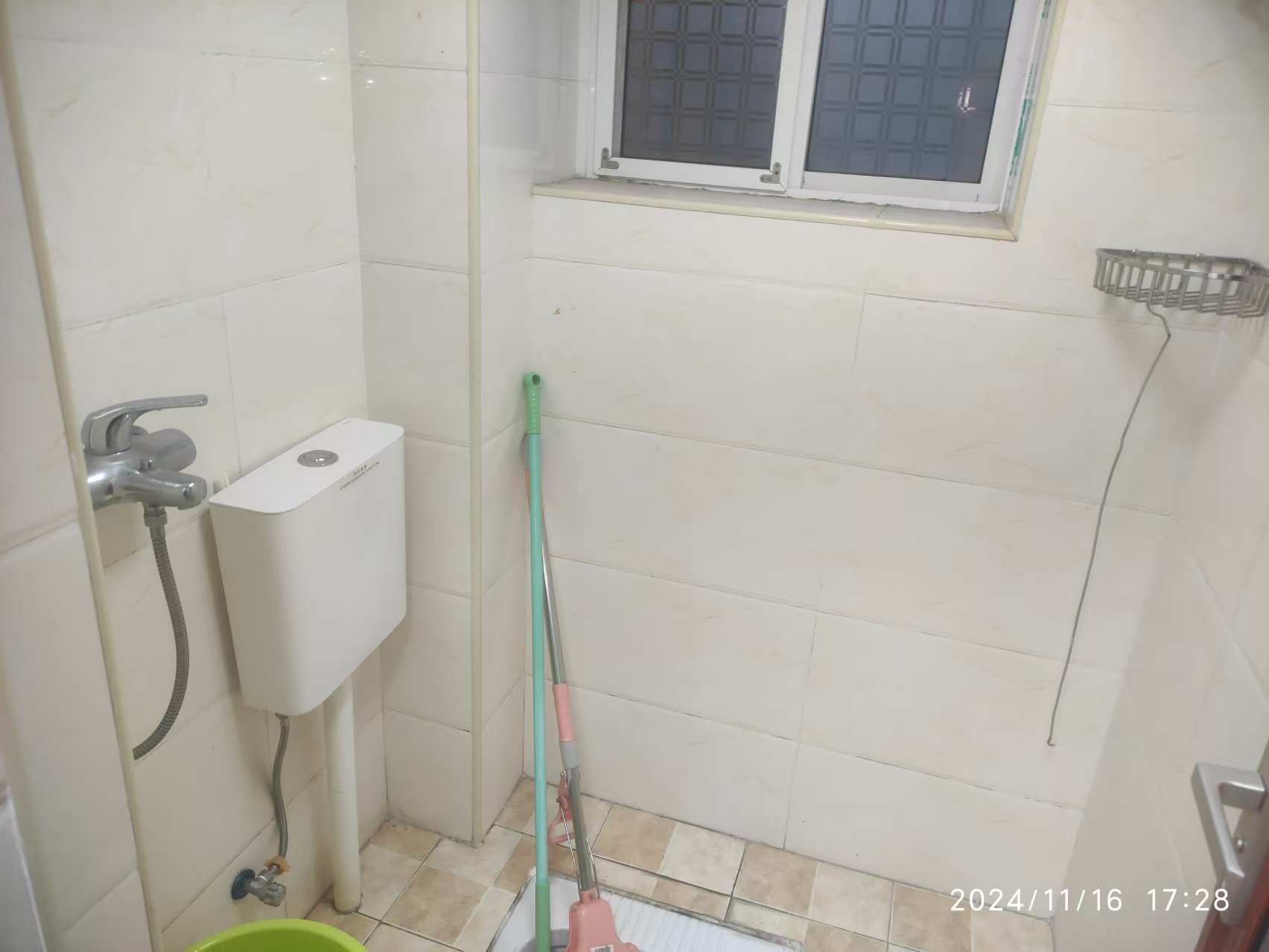 省政府机关梓园住宅区  2室1厅1卫    3000.0元/月 省政府机关梓园住宅区  2室1厅1卫    3000.0元/月室内图