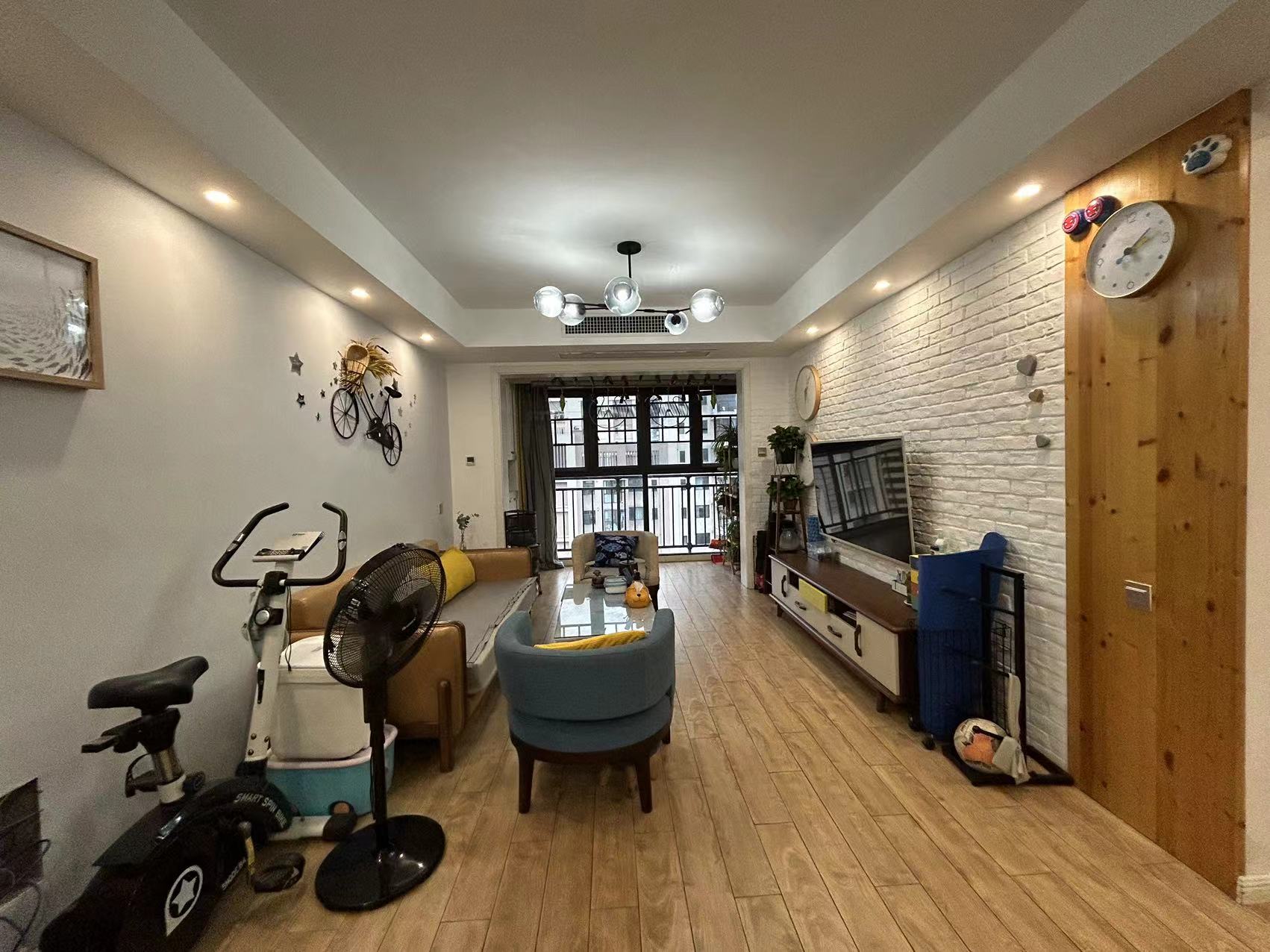 蓝溪谷 3室2厅2卫 63.0万 蓝溪谷 3室2厅2卫 63.0万室内图