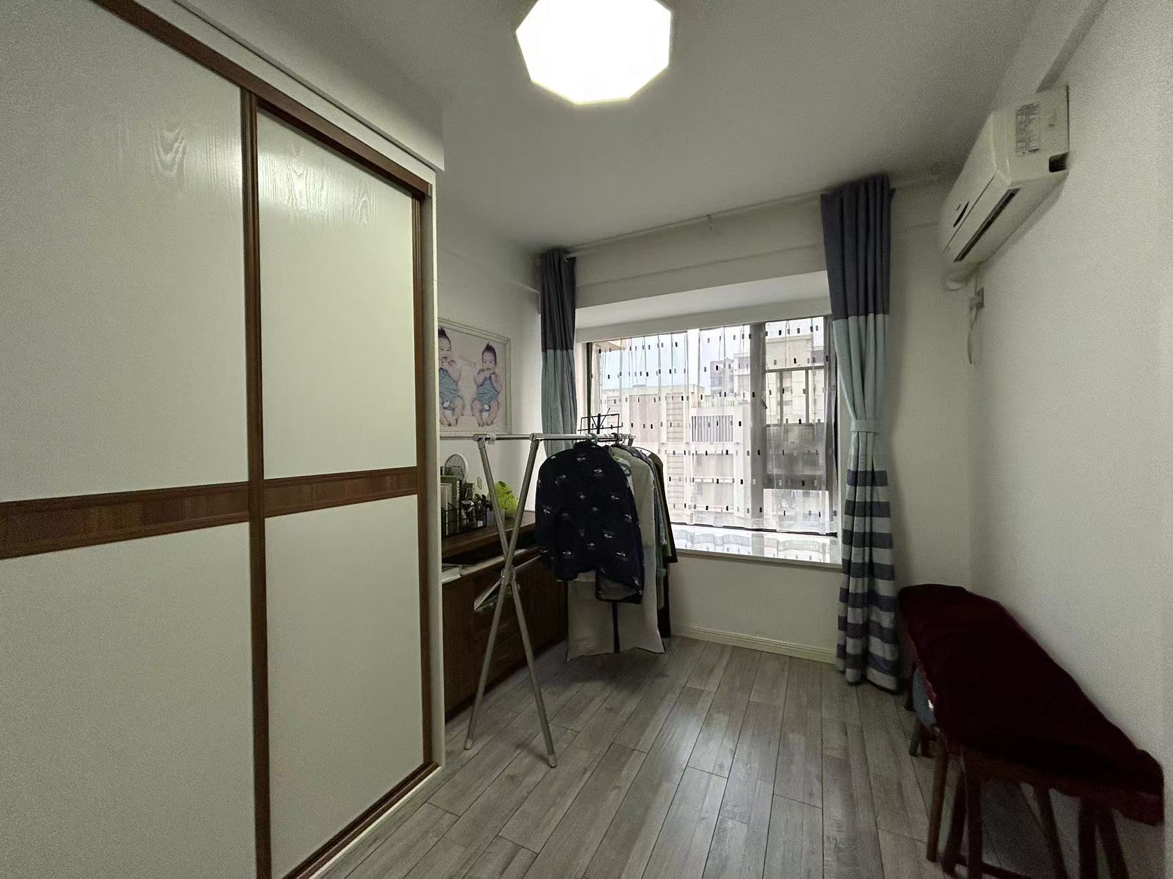 蓝溪谷 3室2厅2卫 63.0万 蓝溪谷 3室2厅2卫 63.0万室内图