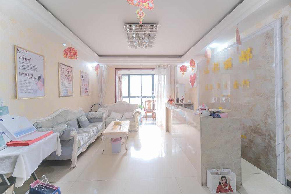 圆梦完美生活  5室2厅2卫    79.8万