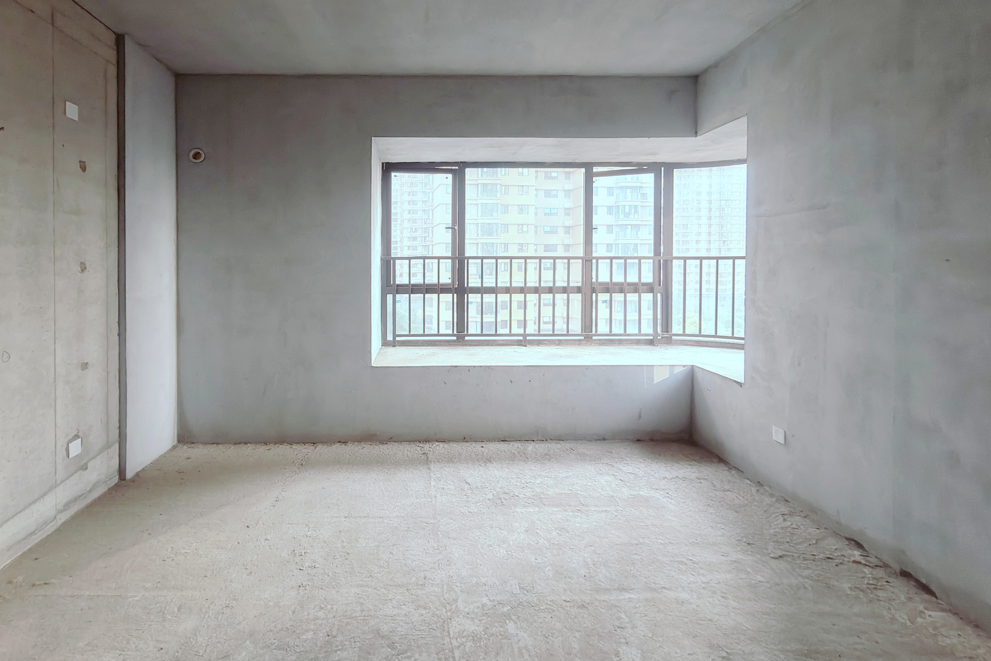 三润城(三润星城) 5室2厅2卫 135.0万 三润城(三润星城) 5室2厅2卫 135.0万卧室