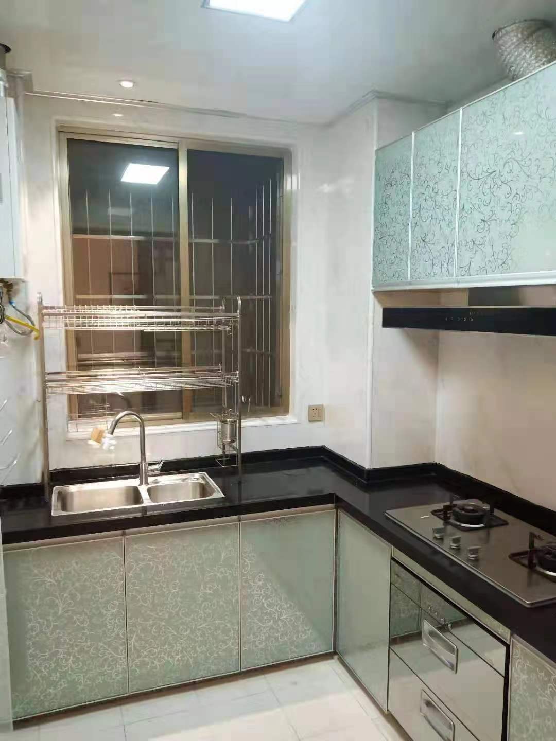 华新苑 3室2厅1卫 2400.0元/月 华新苑 3室2厅1卫 2400.0元/月室内图