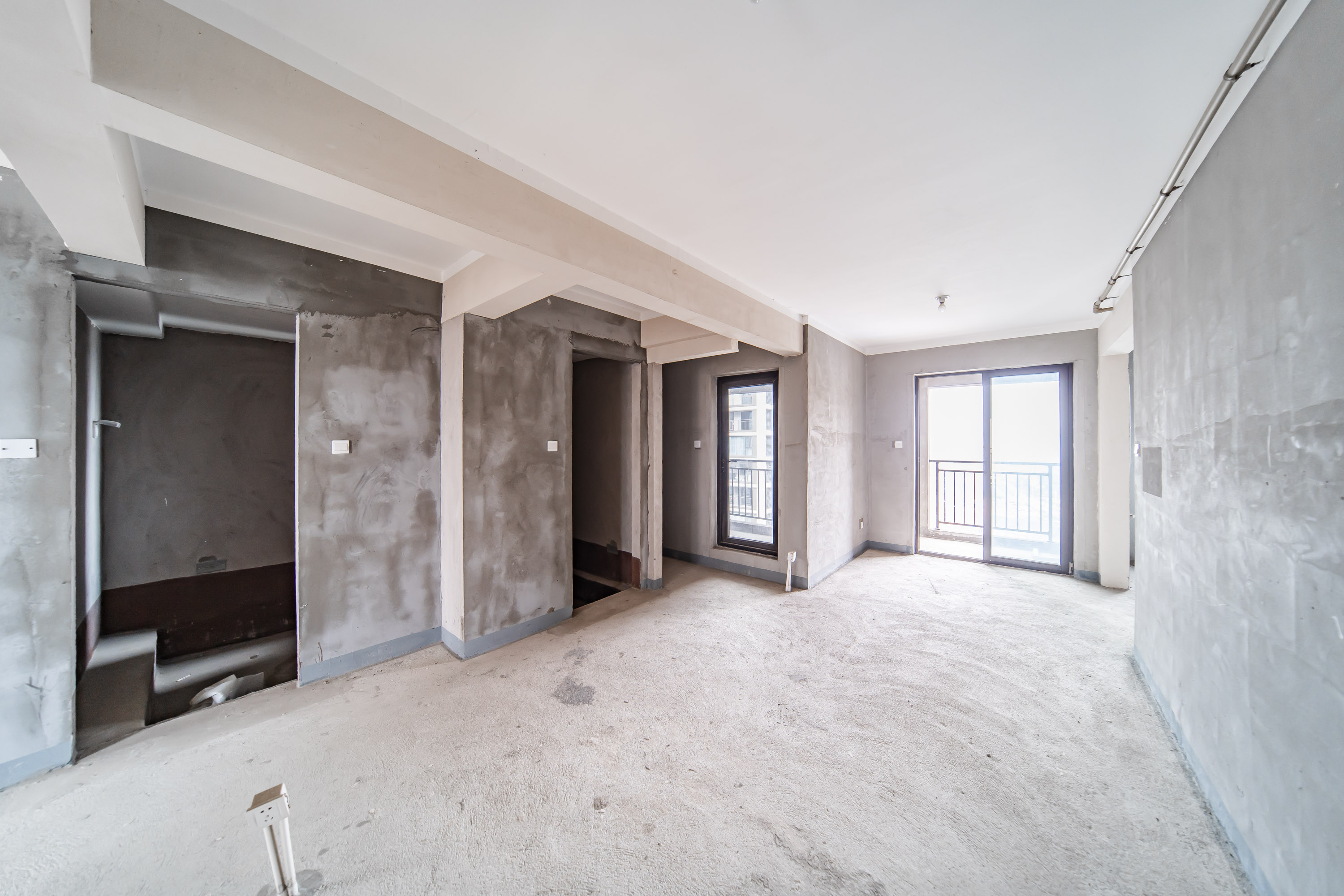 建发电建江山悦  3室2厅2卫   130.00万其他