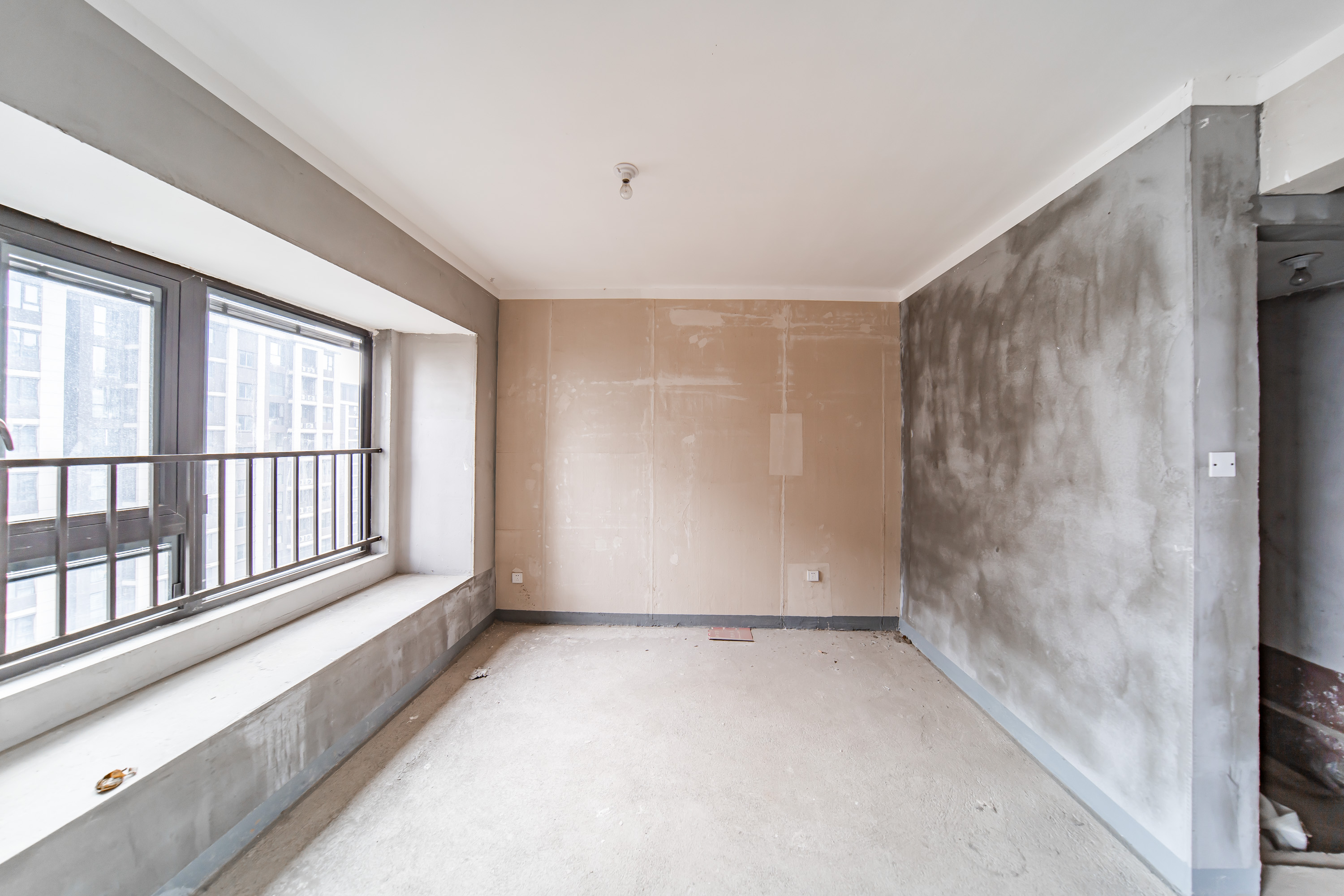 建发电建江山悦  3室2厅2卫   130.00万卧室