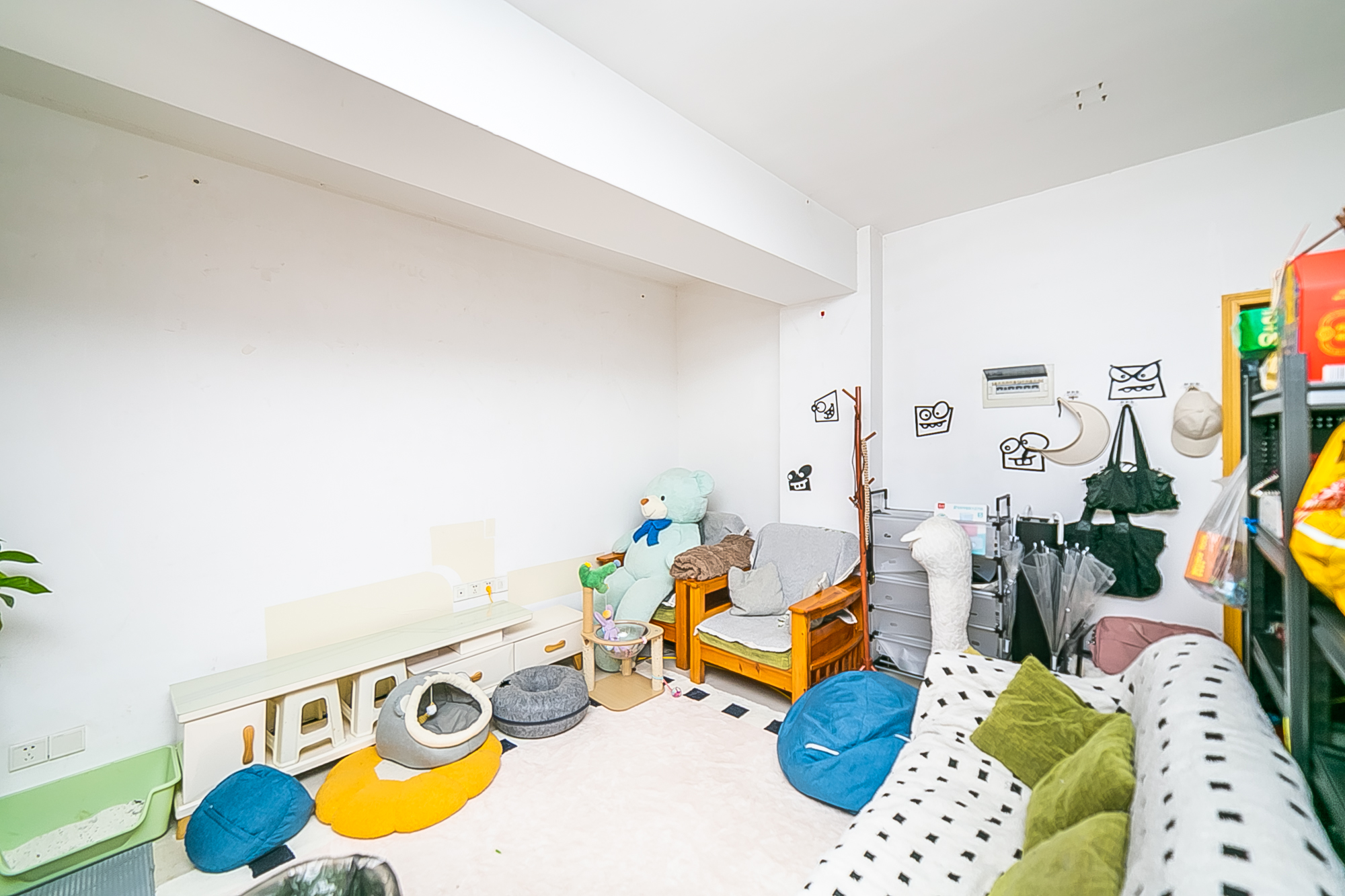 芙蓉蓉苑 2室1厅1卫 66.0万 芙蓉蓉苑 2室1厅1卫 66.0万客厅