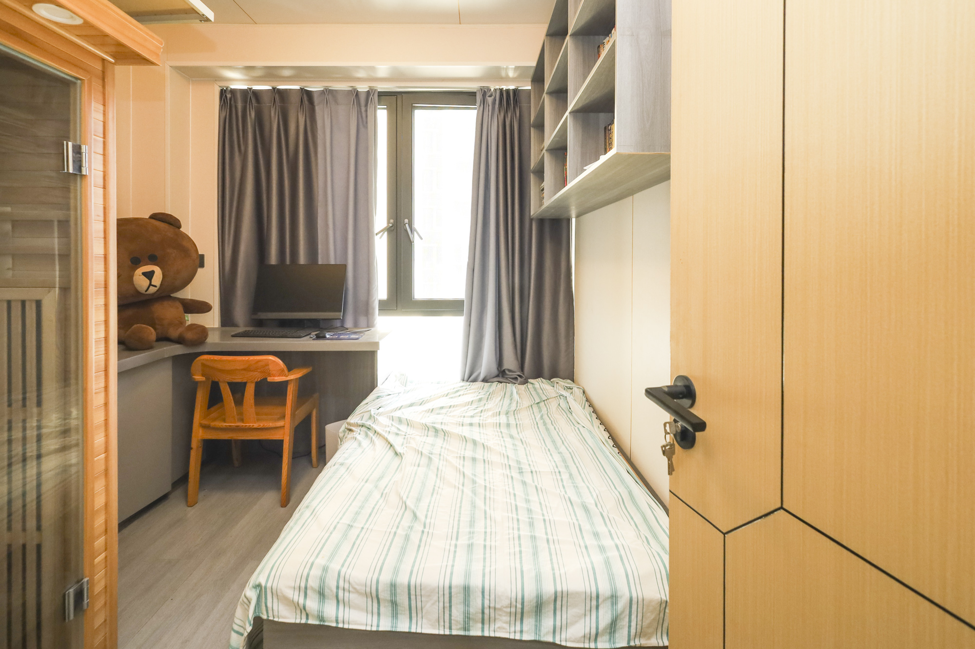 南璟滨江书苑 4室2厅2卫 85.0万 南璟滨江书苑 4室2厅2卫 85.0万卧室