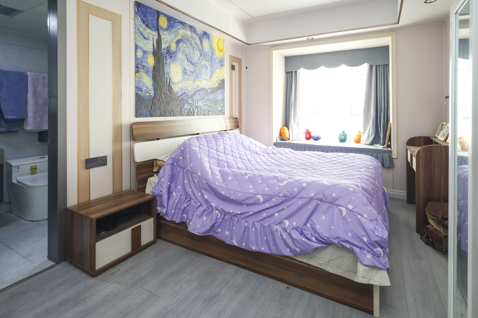 南璟滨江书苑 4室2厅2卫 85.0万 南璟滨江书苑 4室2厅2卫 85.0万卧室