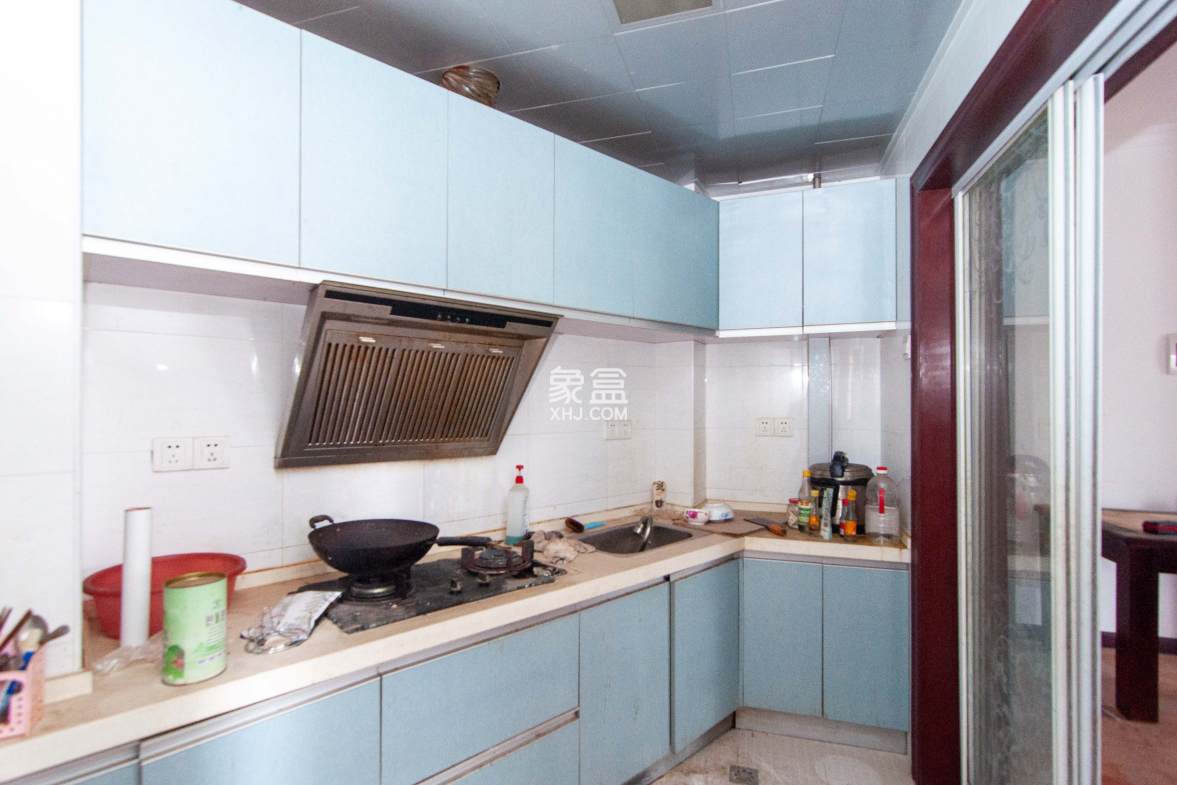 高信向日葵 2室2厅1卫 78.8万 高信向日葵 2室2厅1卫 78.8万厨房