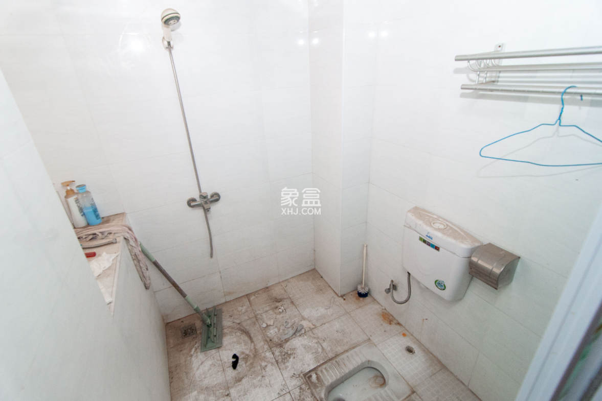 高信向日葵 2室2厅1卫 78.8万 高信向日葵 2室2厅1卫 78.8万卫生间