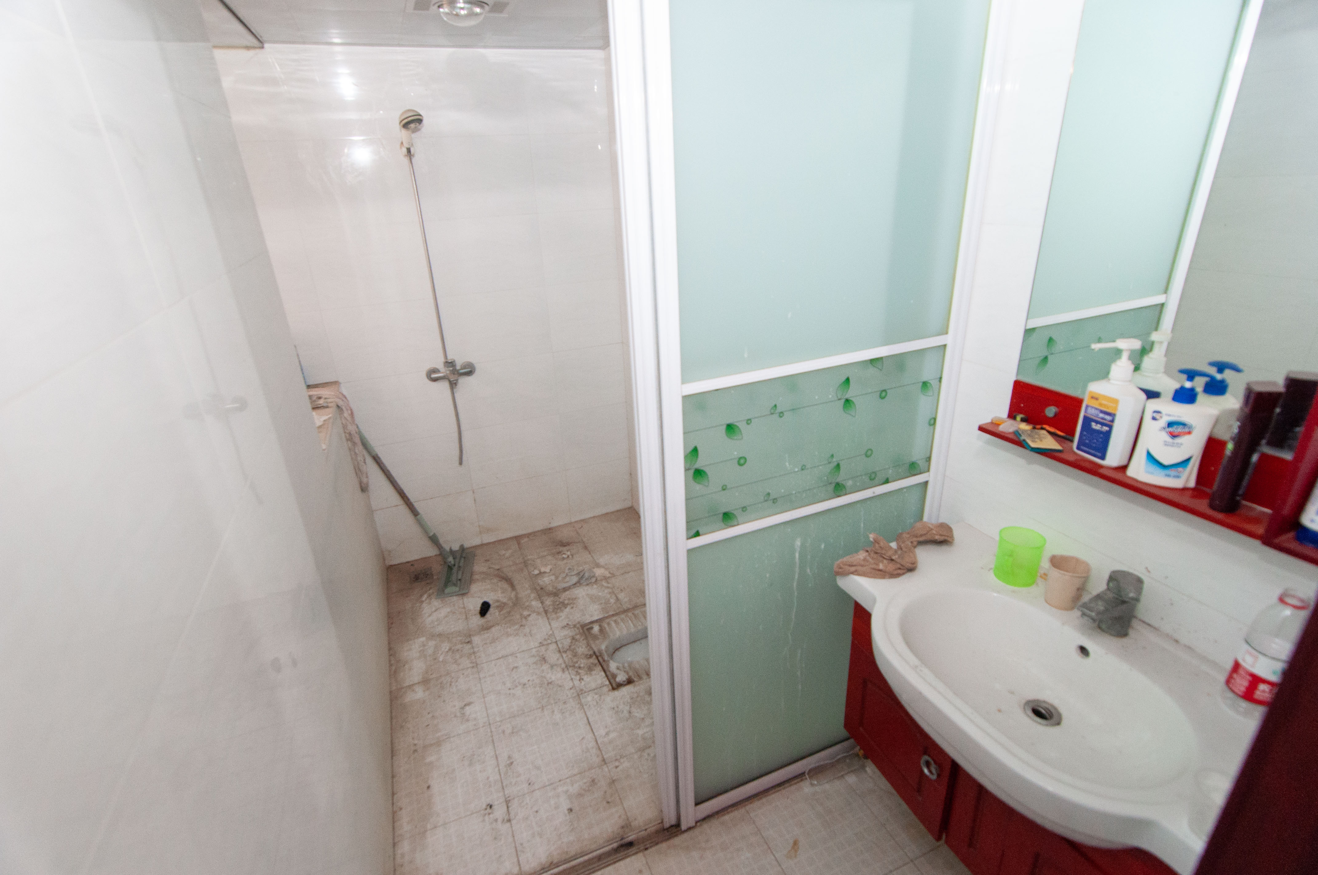 高信向日葵  2室2厅1卫    78.8万卫生间